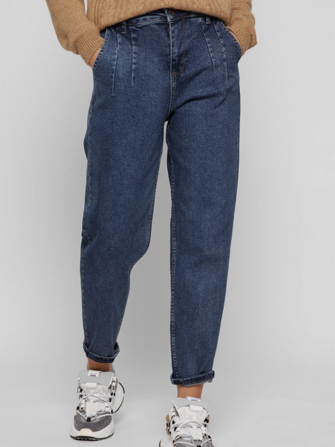 Джинсы мом CARICA модель 318202 Фото