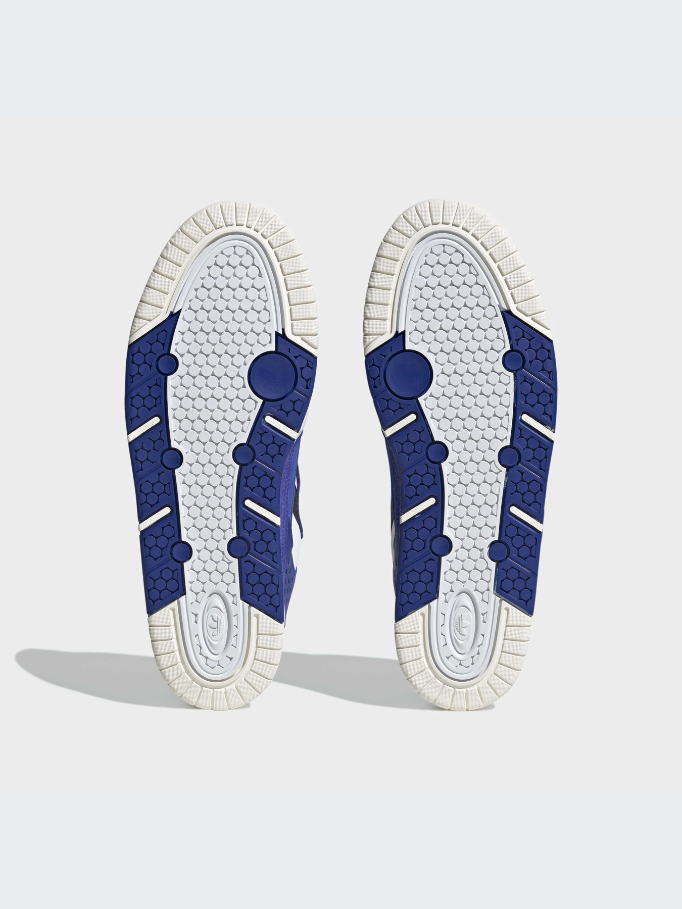 Кроссовки повседневные Adidas модель HQ6917 Фото