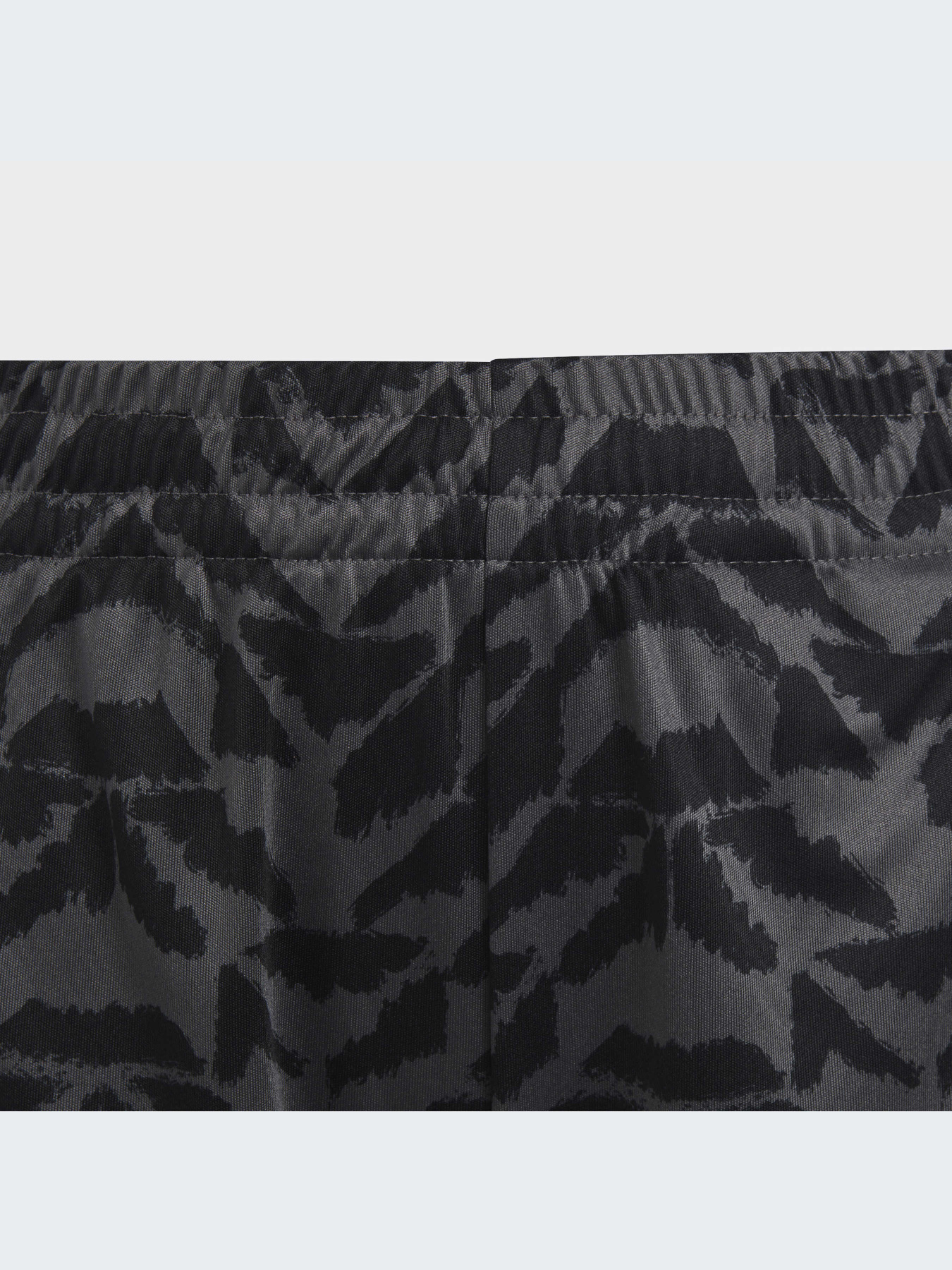 Шорты Adidas модель HR6392 Фото