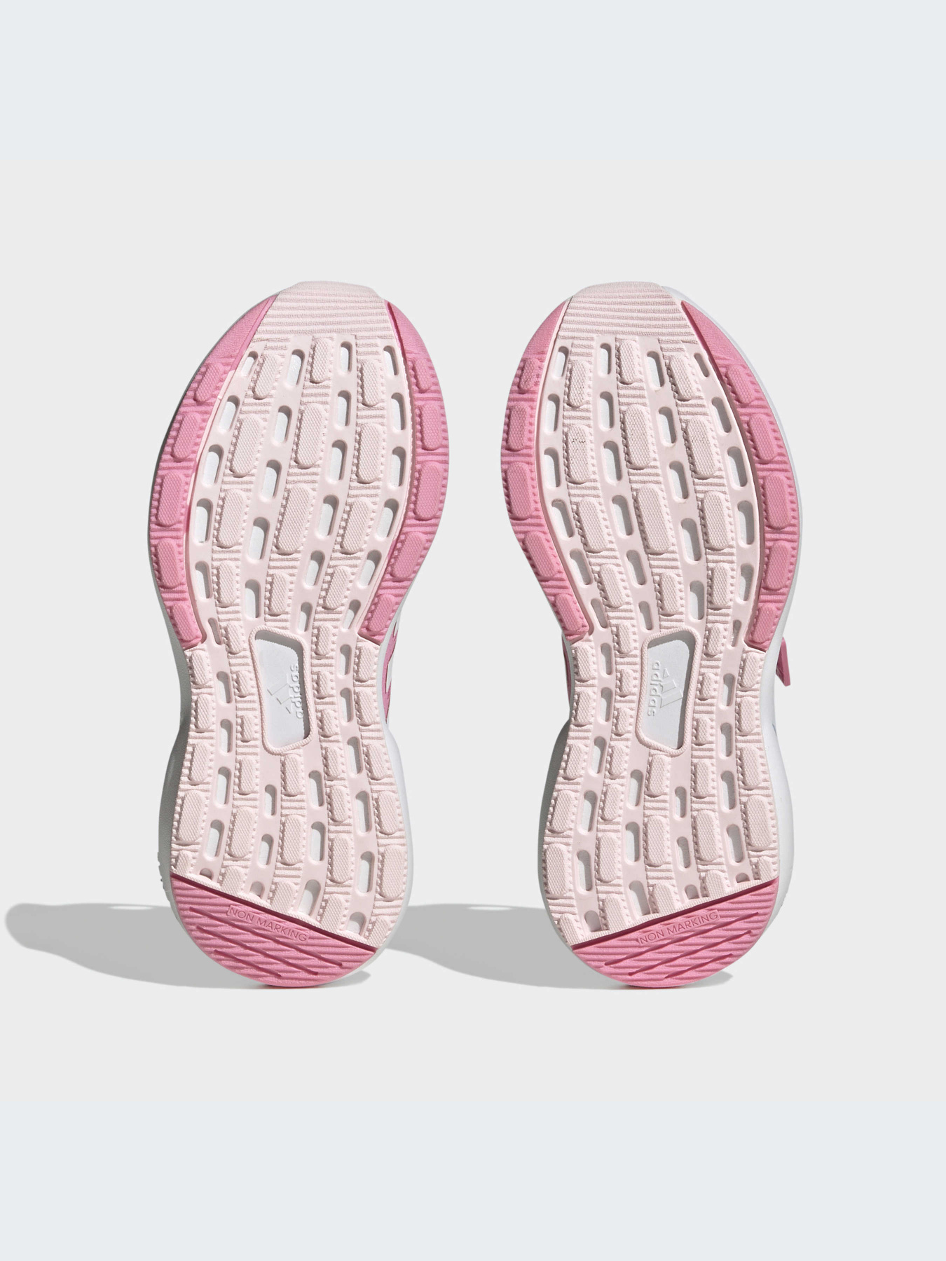 Кроссовки Adidas модель HP2750 Фото