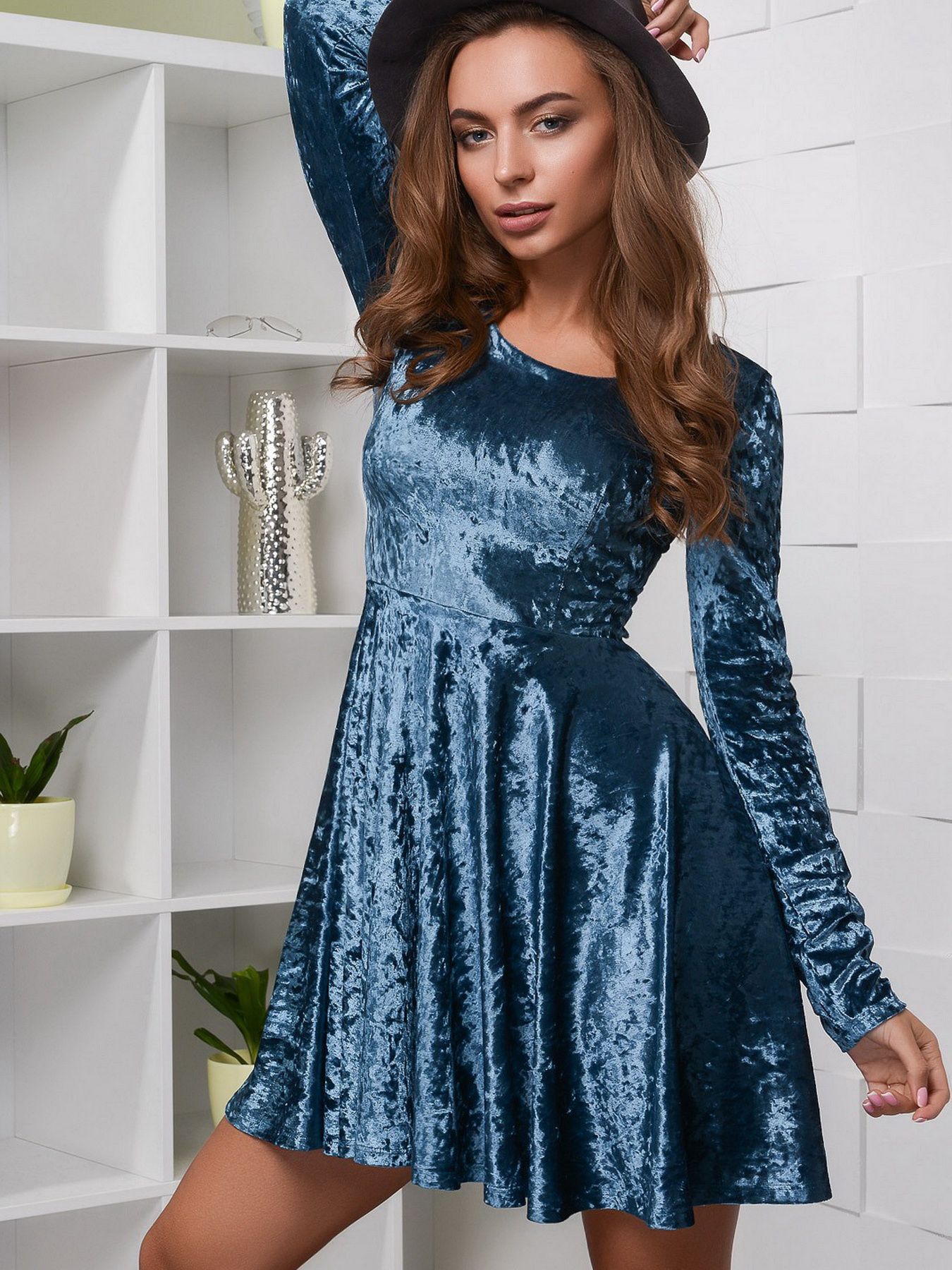 Платье мини CARICA модель KP1007724 Фото