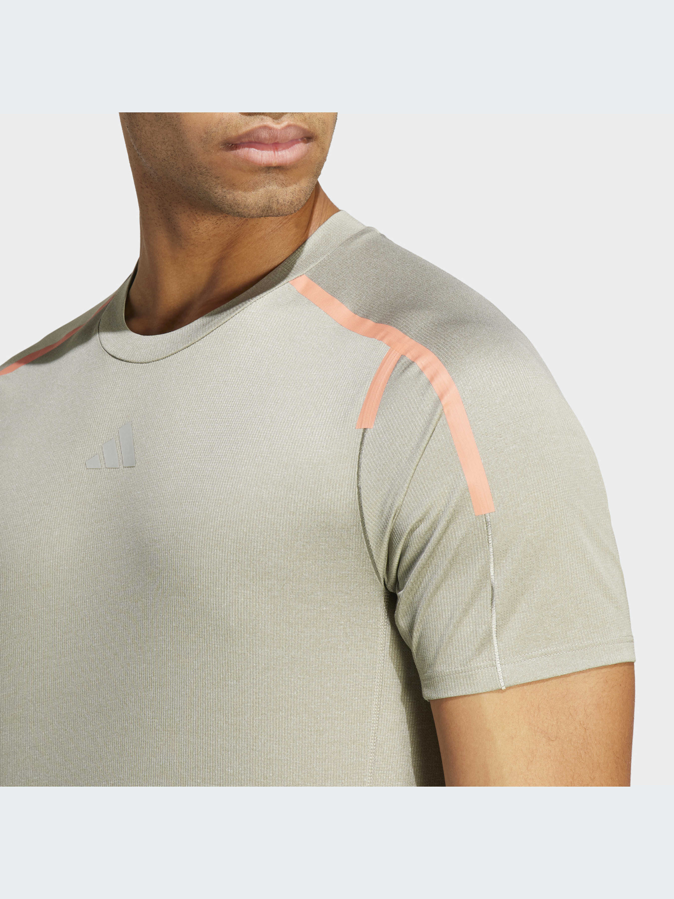 Футболка спортивная Adidas модель IC2107 Фото