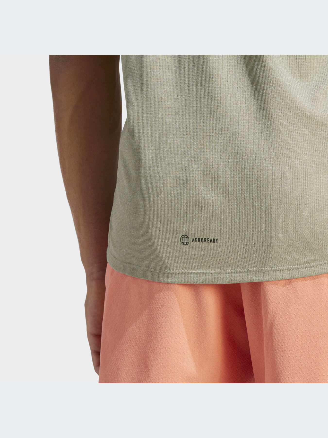 Спортивная футболка Adidas модель IC2107 Фото