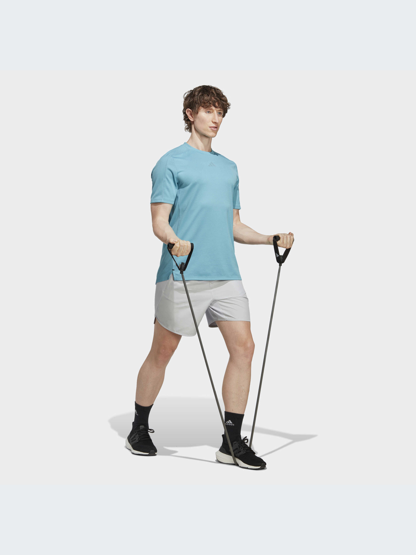 Шорты спортивные Adidas модель IC2044 Фото