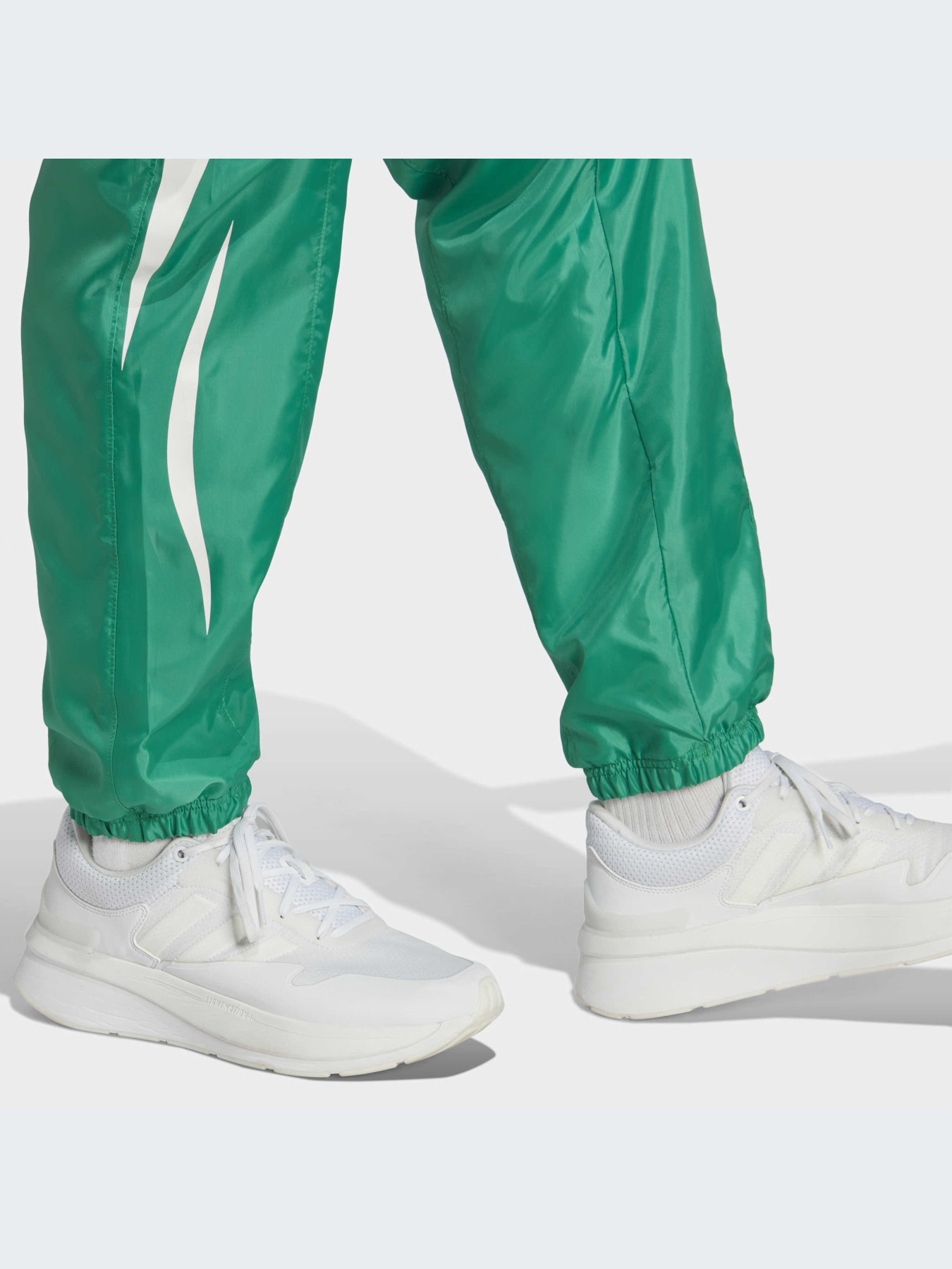 Штаны спортивные Adidas модель IC3688 Фото