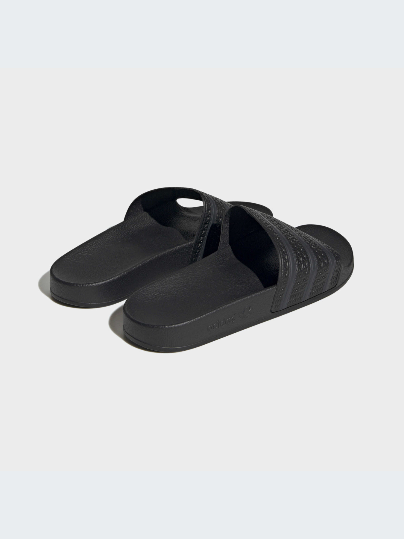 Шлепанцы Adidas Adilette модель FZ6452 Фото