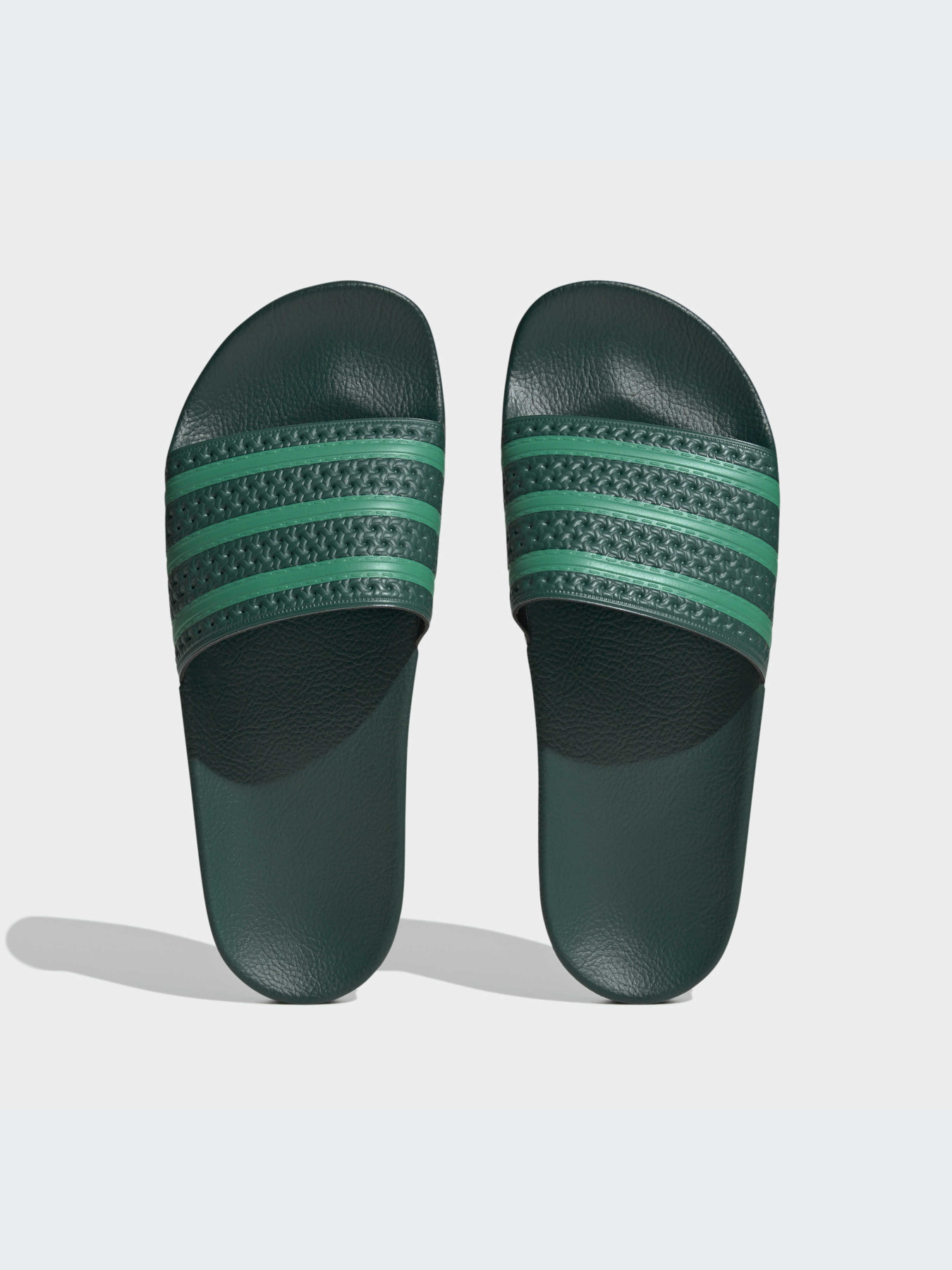 Шлепанцы Adidas Adilette модель FZ6455 Шлепанцы Adidas Adilette модель FZ6455 Фото