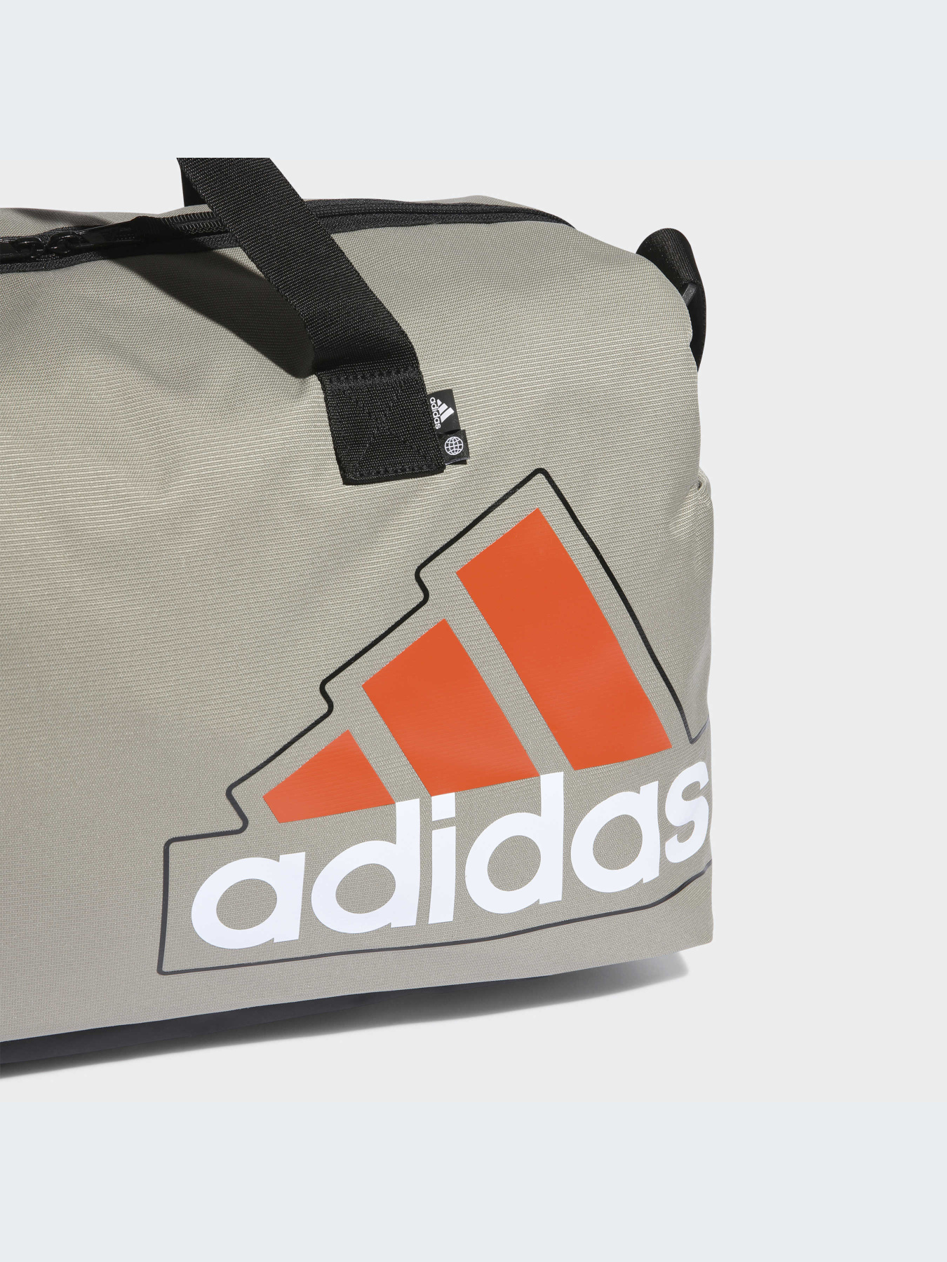 Сумки Adidas модель HT4757 Фото