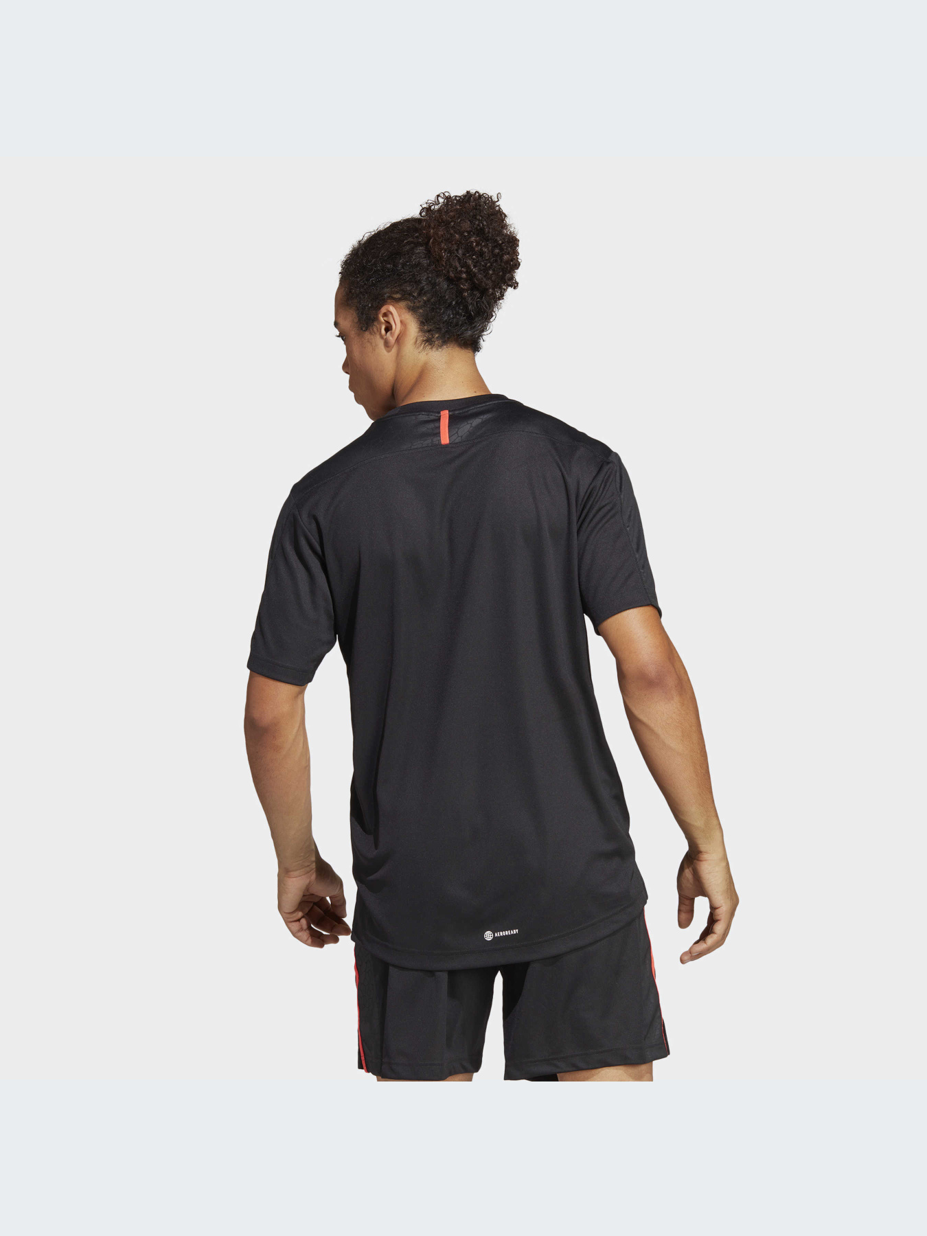 Спортивна футболка Adidas модель IB7896 Фото