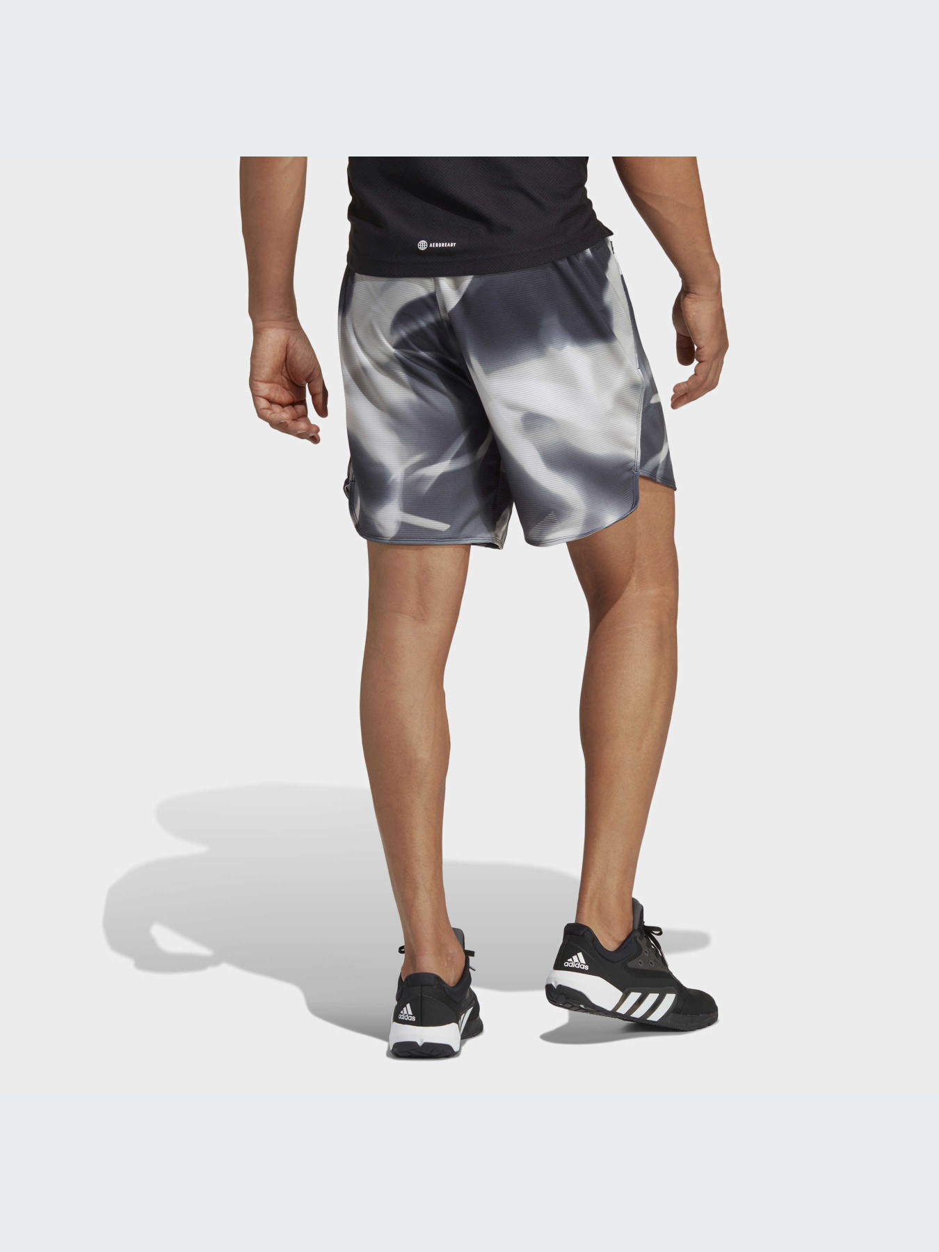 Шорты спортивные Adidas модель IC2039 Фото