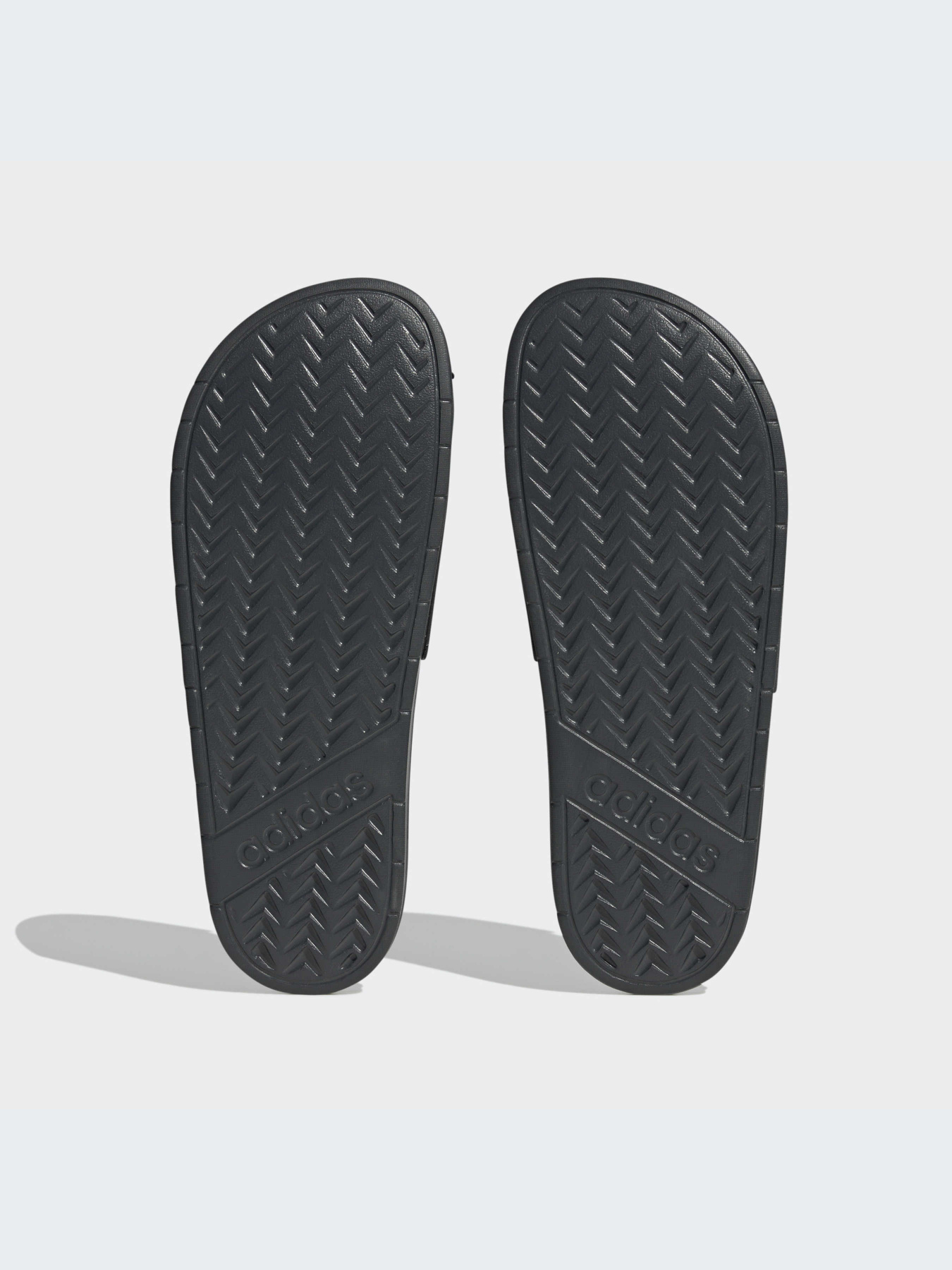 Шлепанцы Adidas модель HQ1948 Шлепанцы Adidas модель HQ1948 Фото