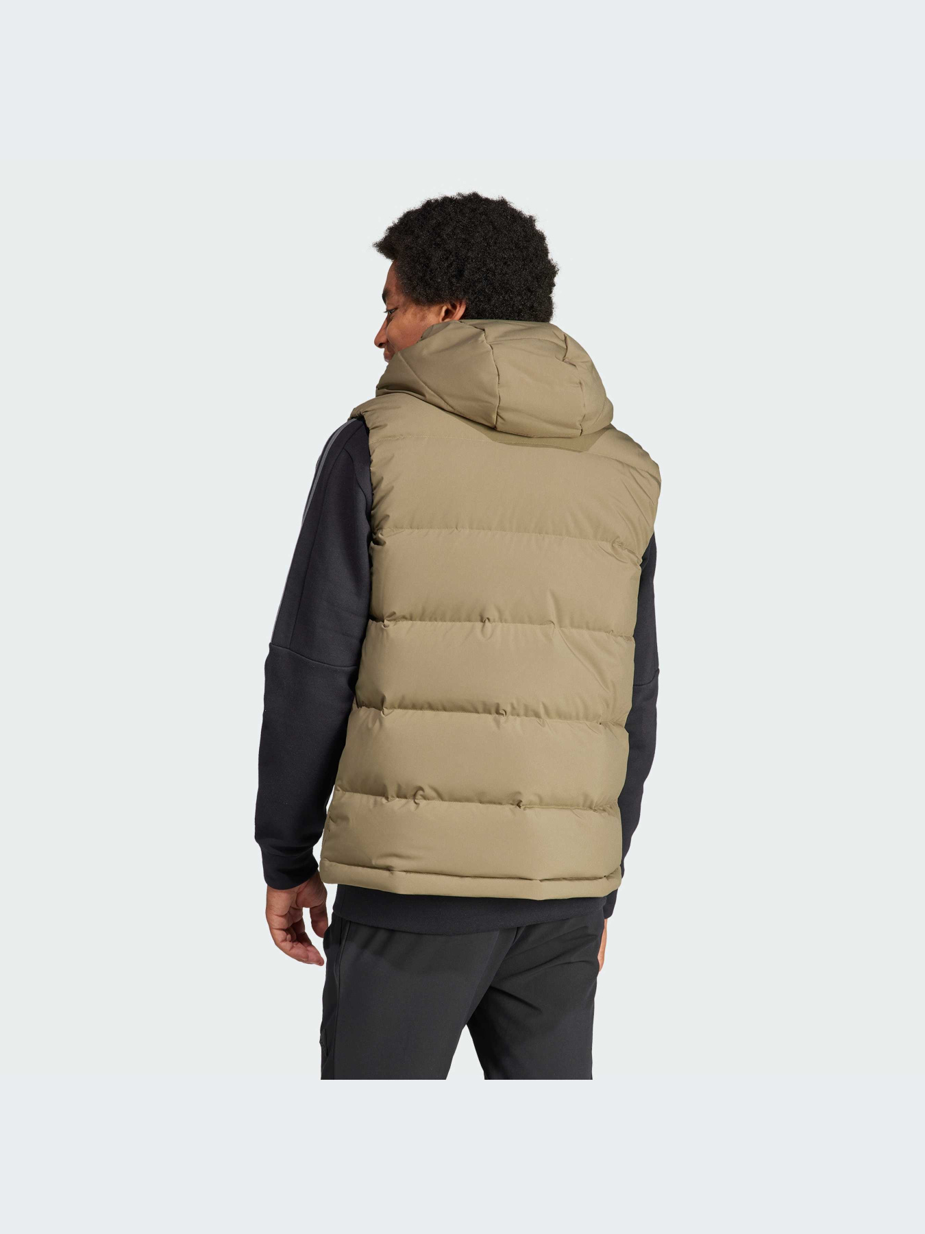 Жилет с утеплителем Adidas модель IK3189 Фото