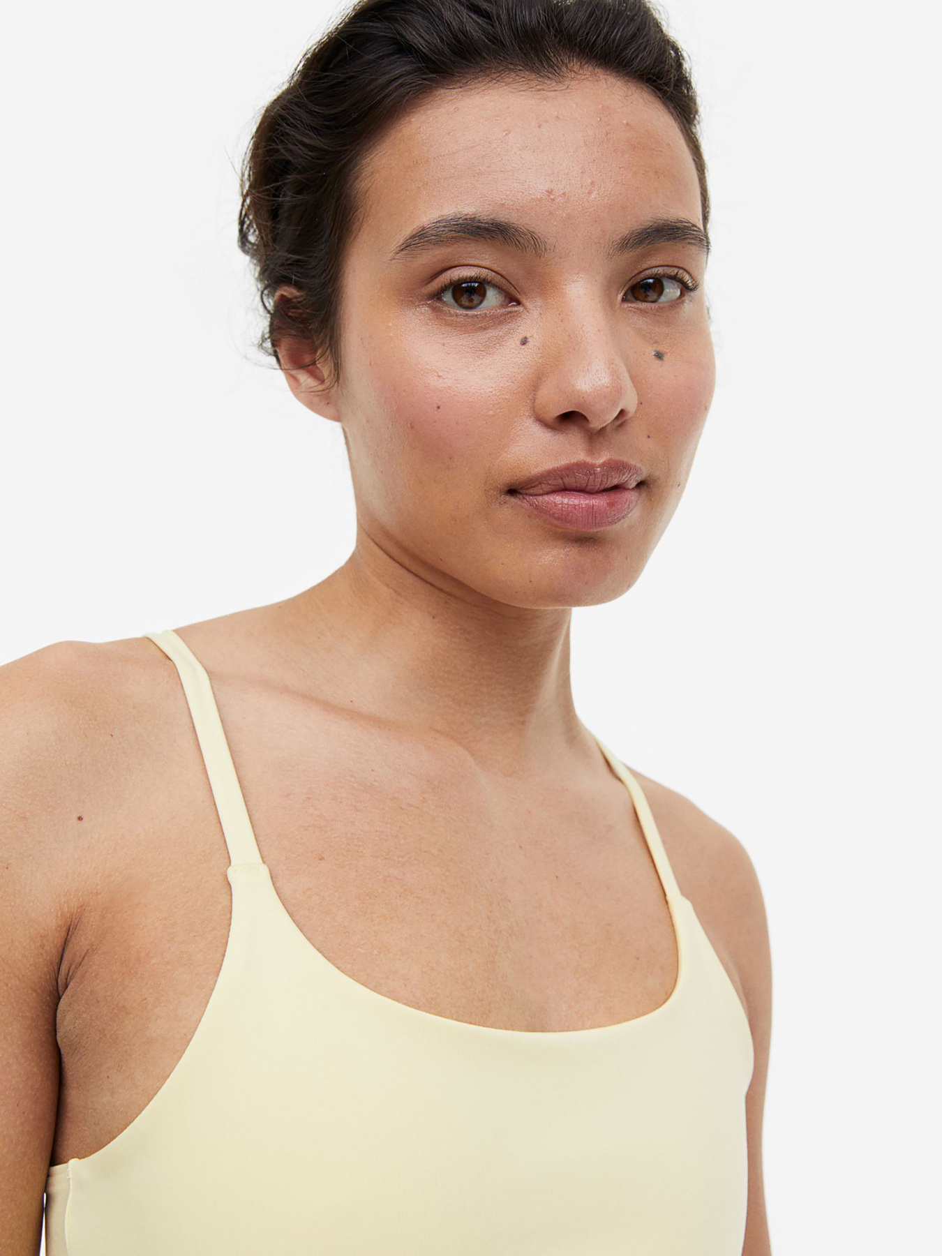 Спортивний топ H&M модель 70191 Спортивний топ H&M модель 70191 Фото