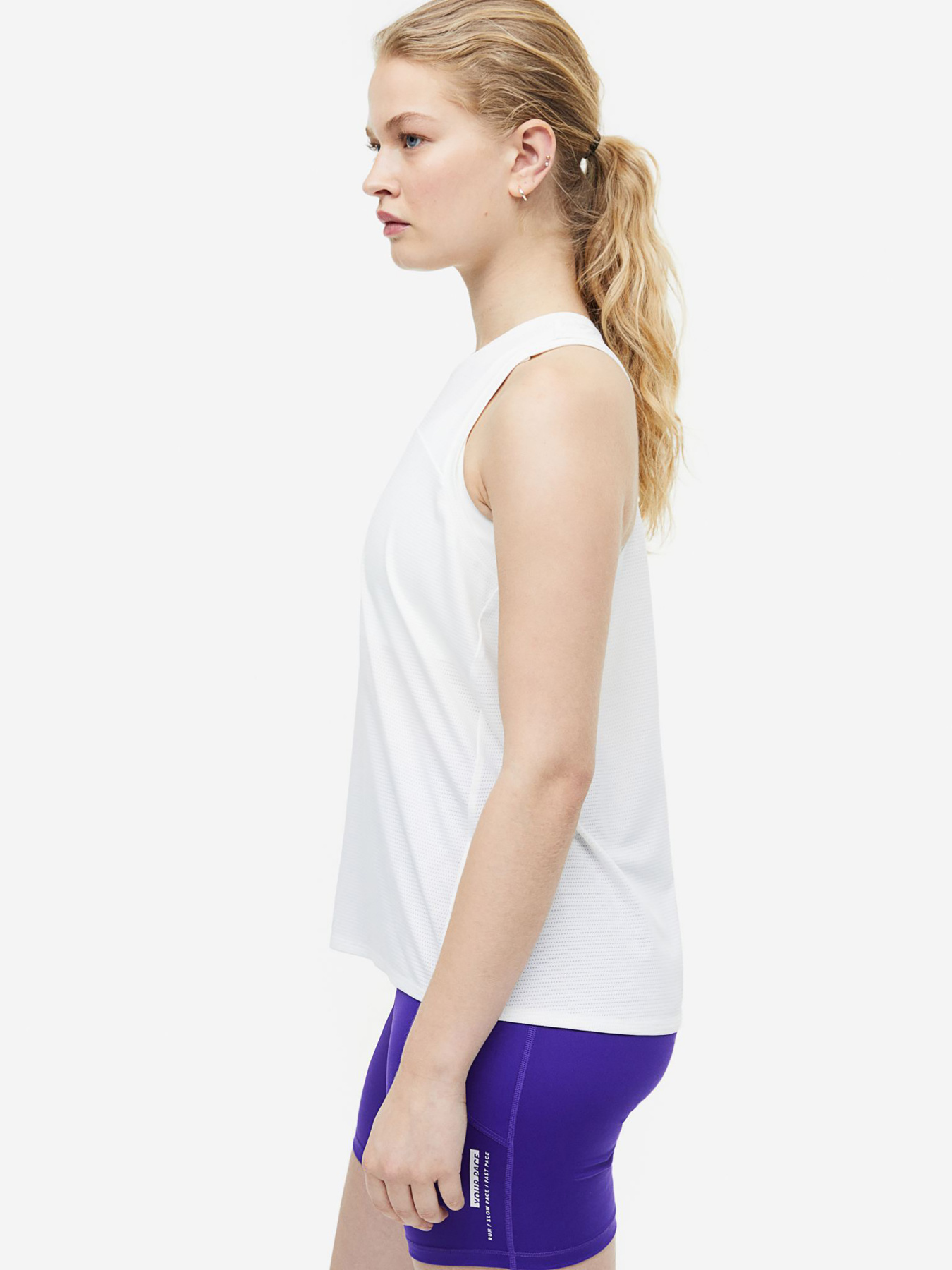 Спортивна майка H&M модель 70203 Фото