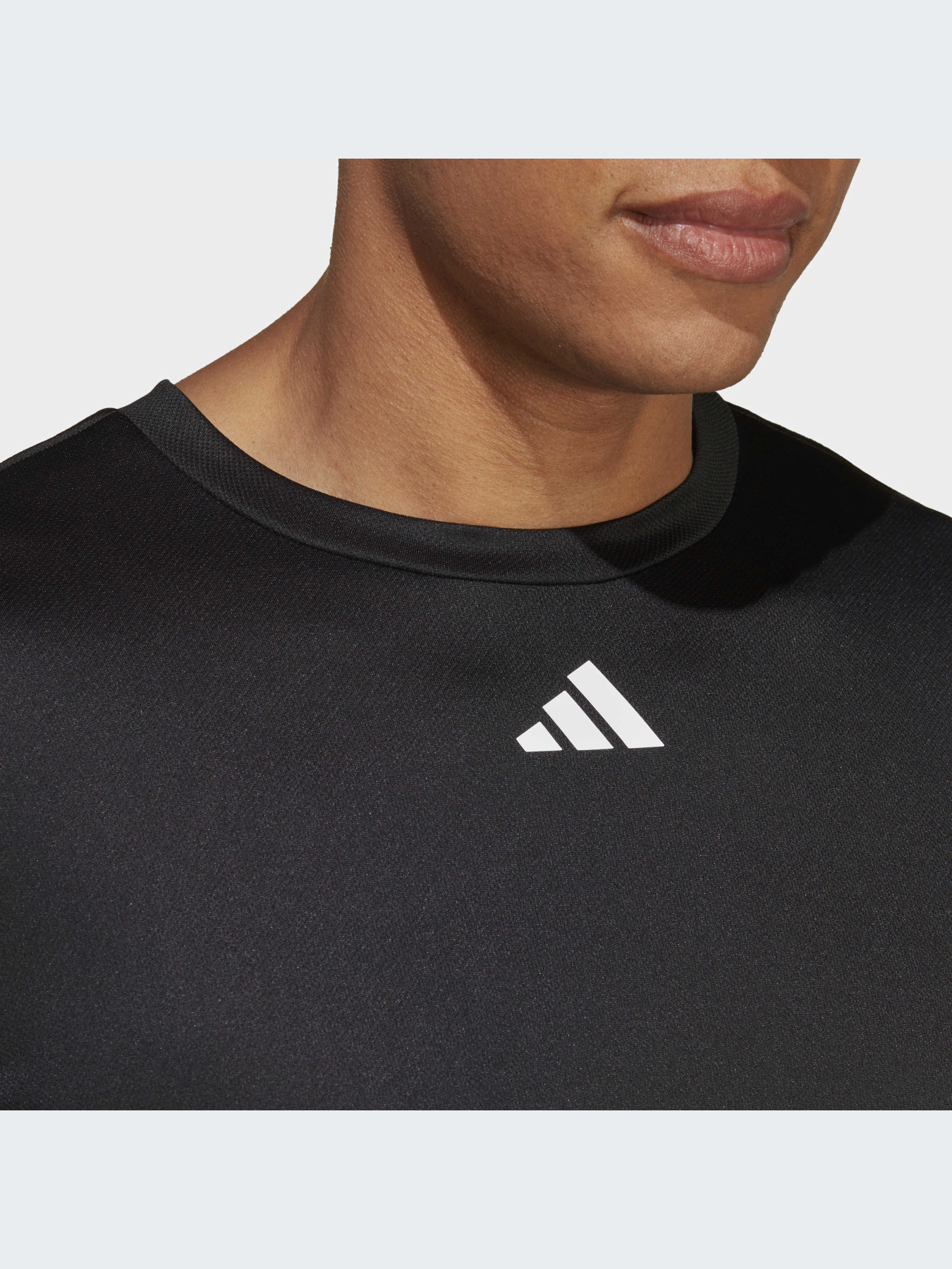 Спортивна футболка Adidas модель IB7915 Фото