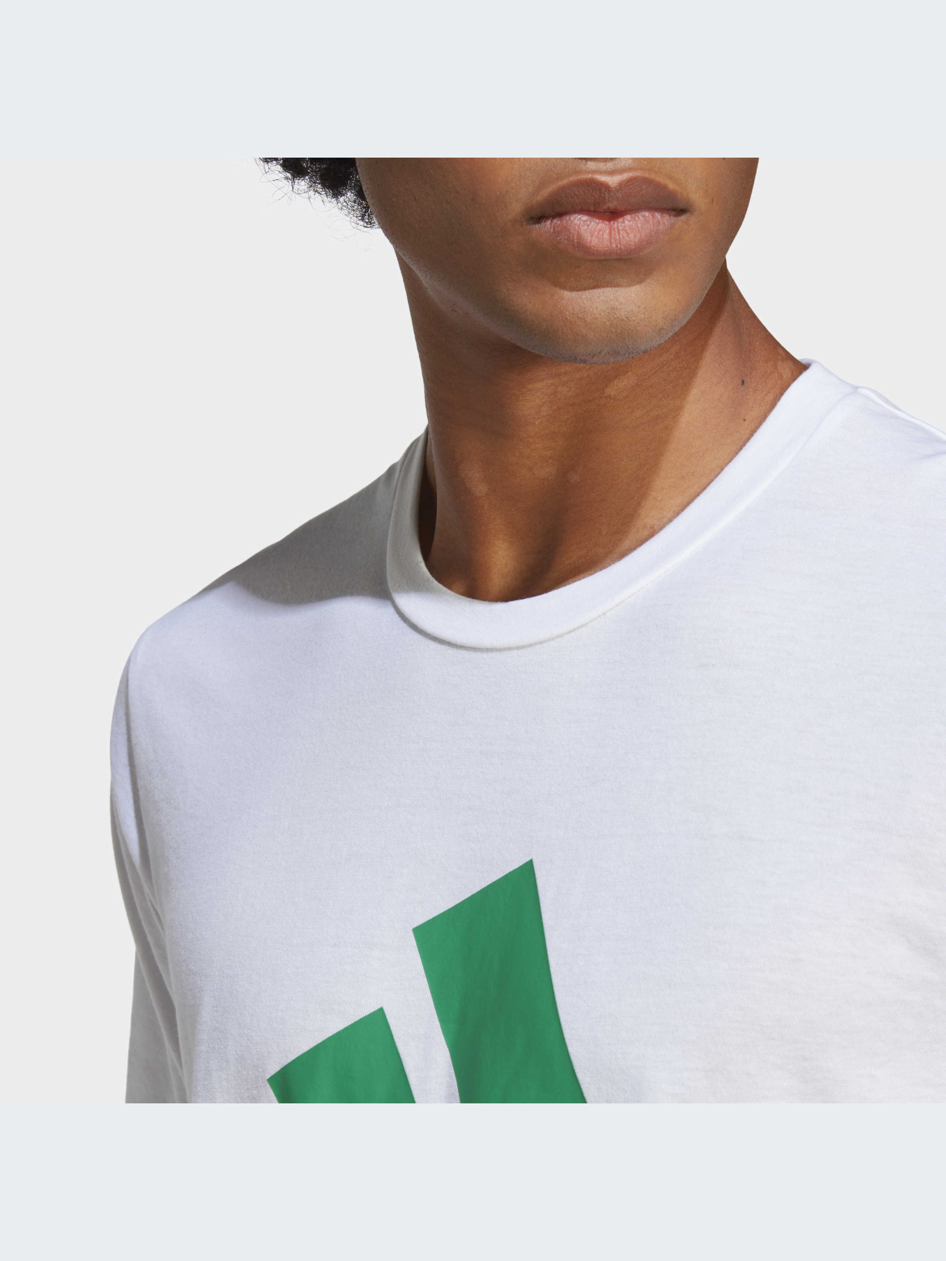 Футболка спортивная Adidas модель IC1219 Фото