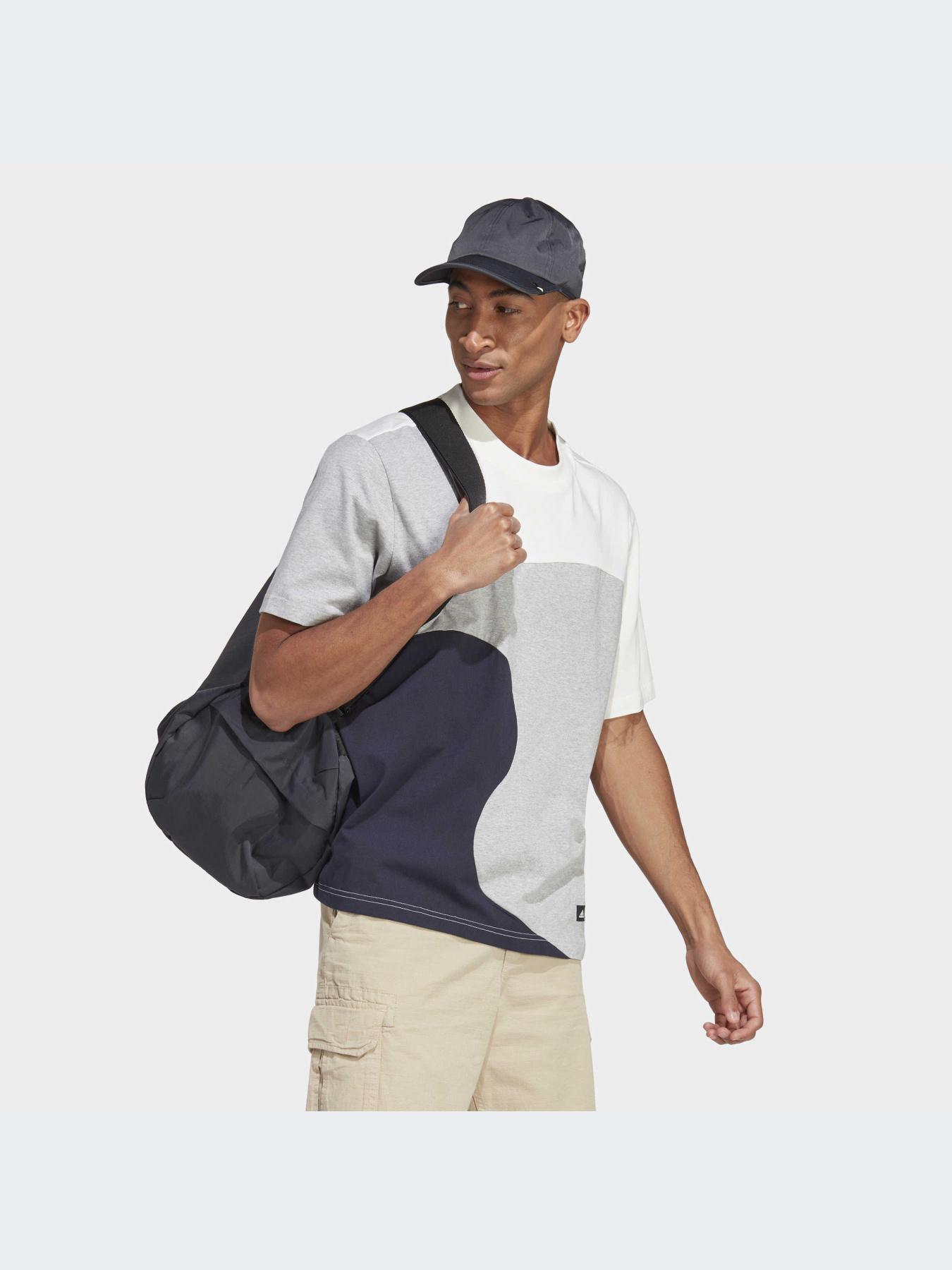 Спортивная футболка Adidas модель HR8214 Фото