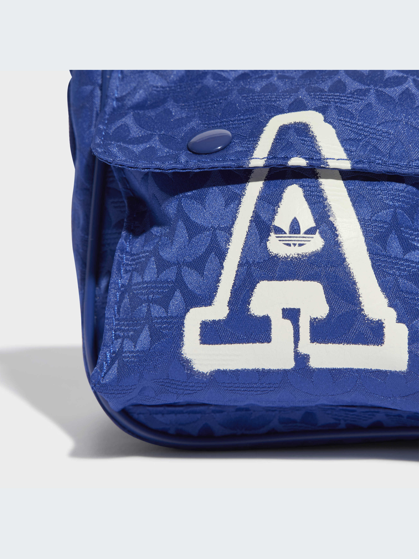 Сумка Adidas Trefoil модель IC2093 Фото