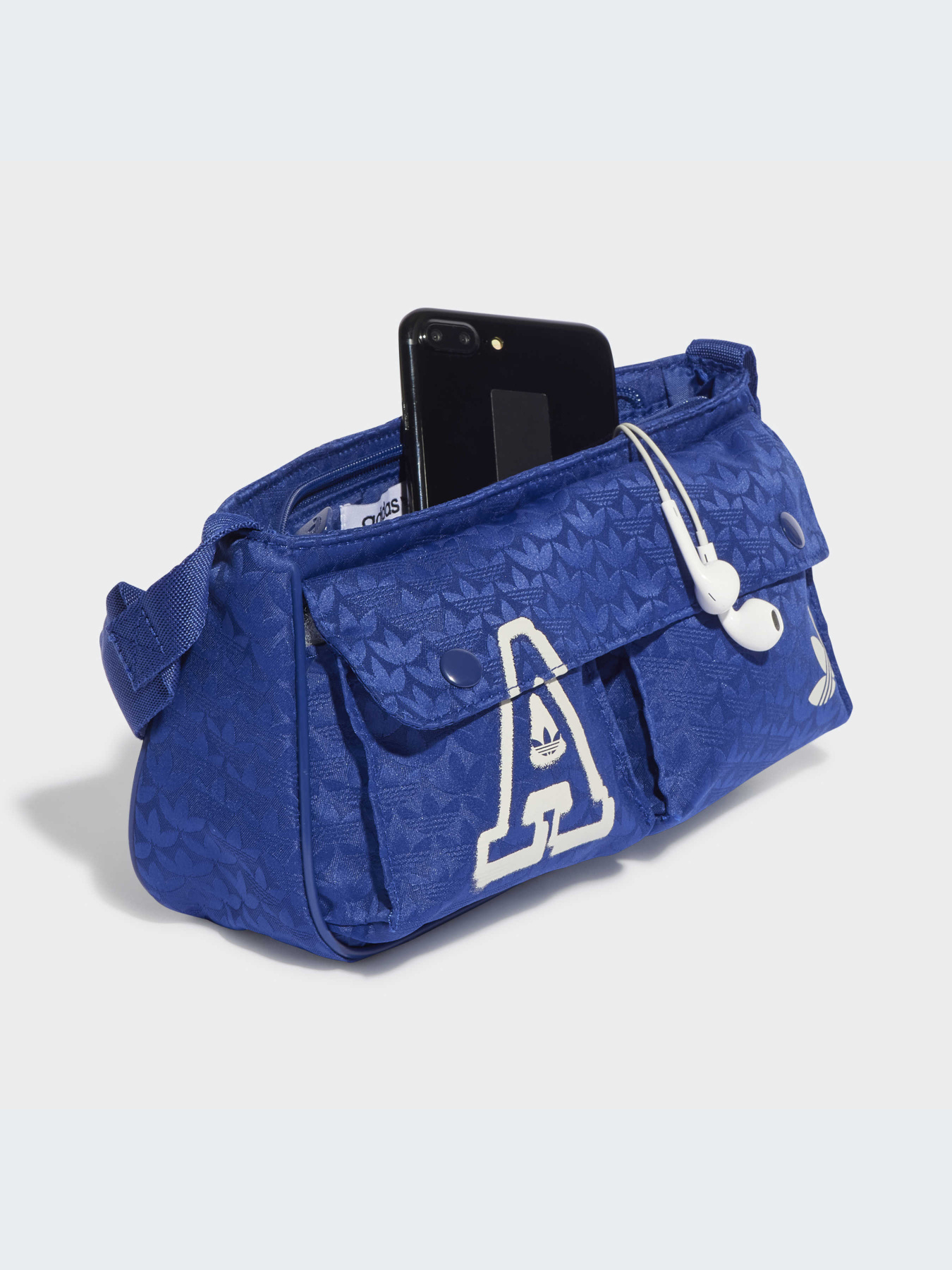 Сумка Adidas Trefoil модель IC2093 Фото