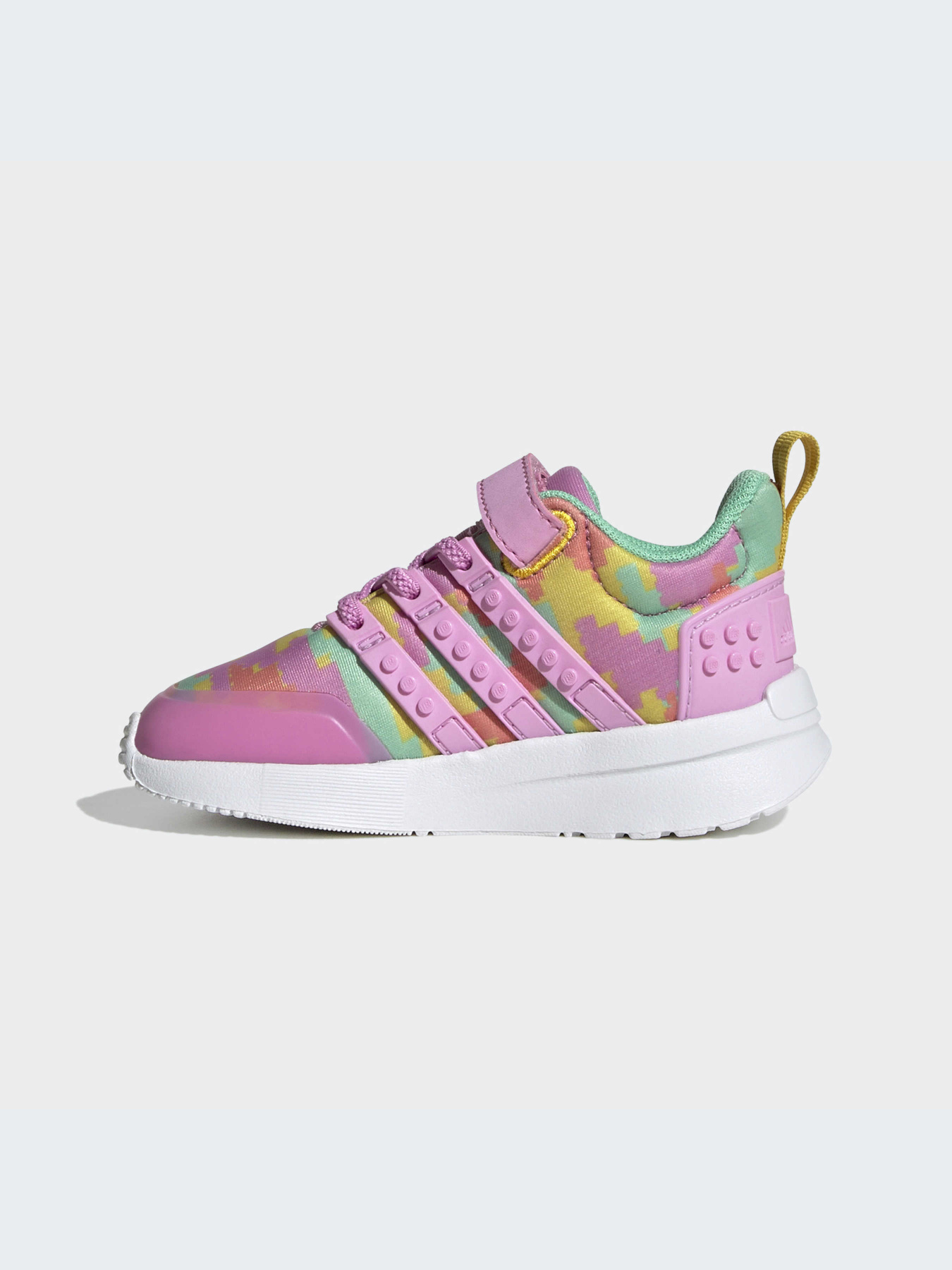 Кроссовки Adidas модель HQ1322 Фото