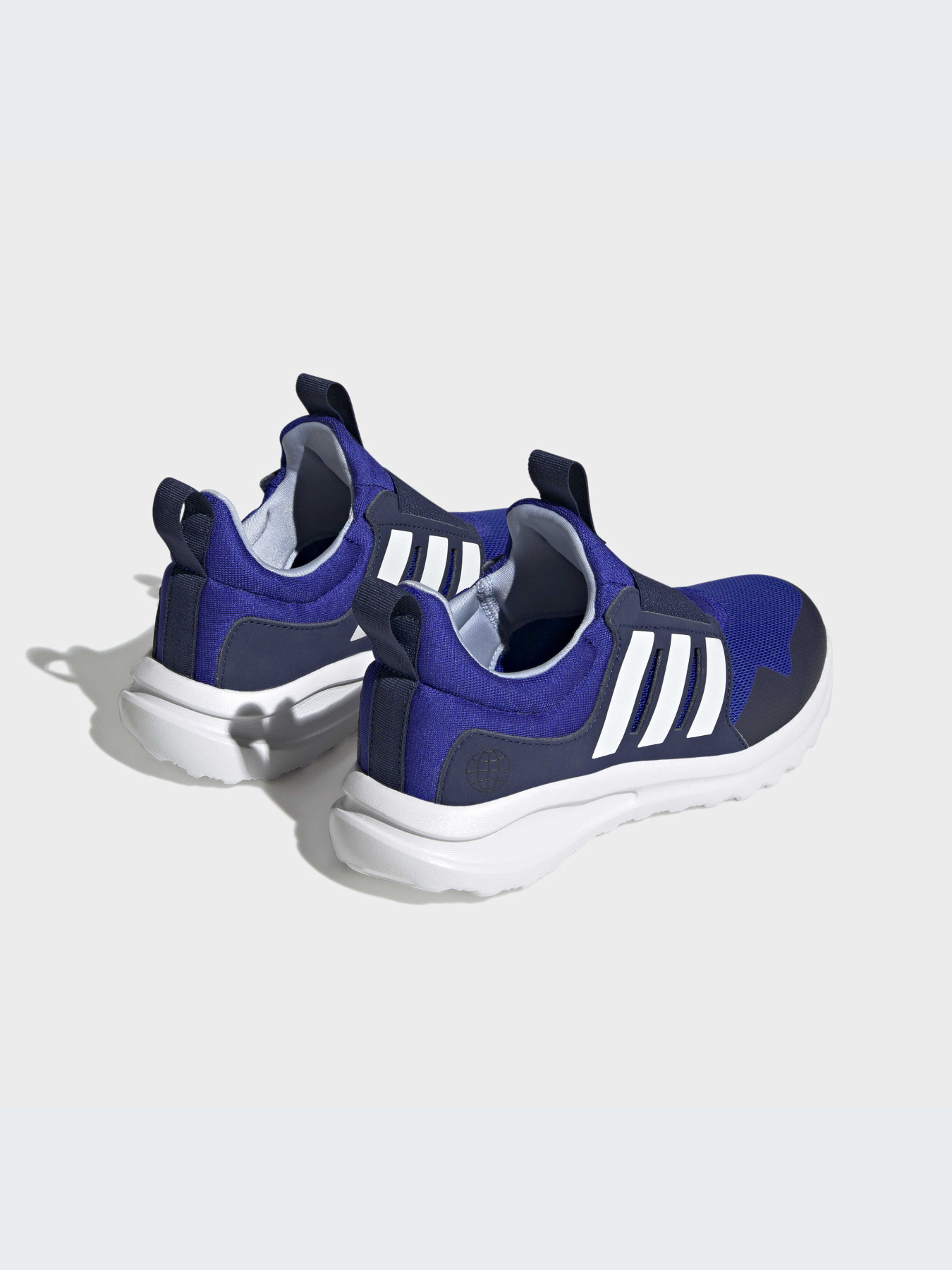 Кроссовки для бега Adidas модель H03623 Кроссовки для бега Adidas модель H03623 Фото