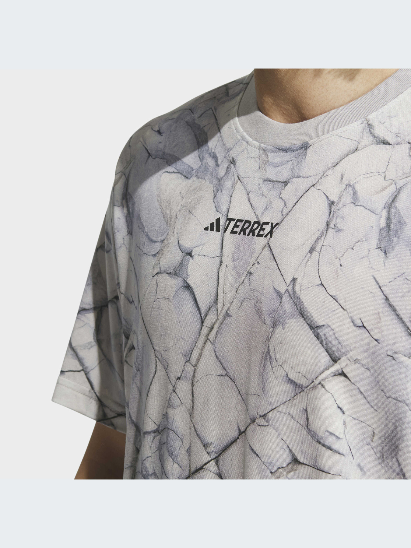 Футболка спортивна Adidas модель IC4942 Фото