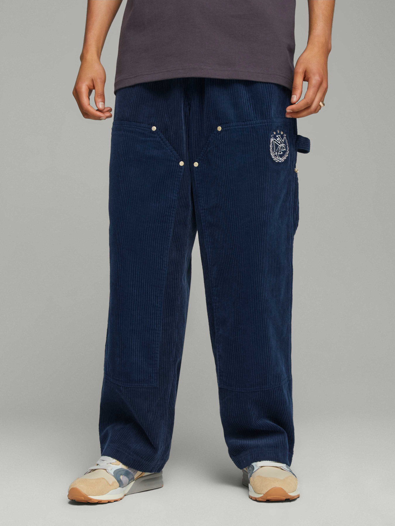 Штаны спортивные PUMA x Rhuigi Corduroy Pants модель 620891 Фото