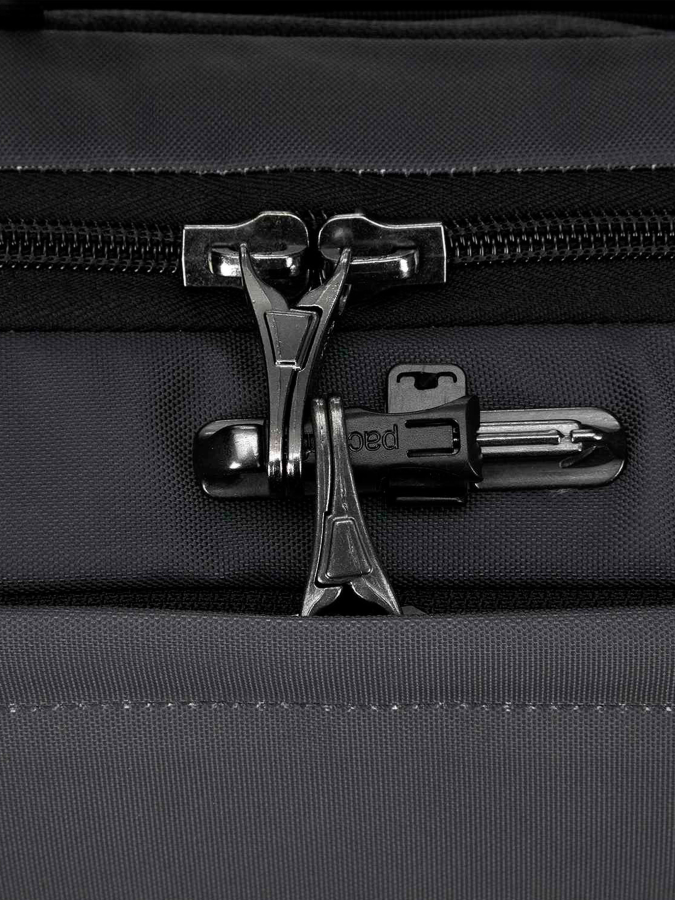 Рюкзак Pacsafe Metrosafe X модель 30635144 Фото