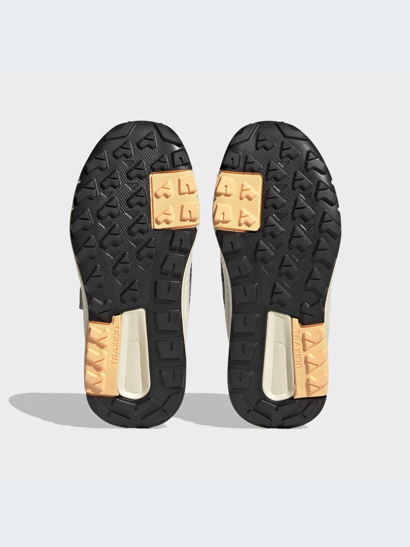 Кроссовки для тренировок Adidas модель HQ5812 Фото