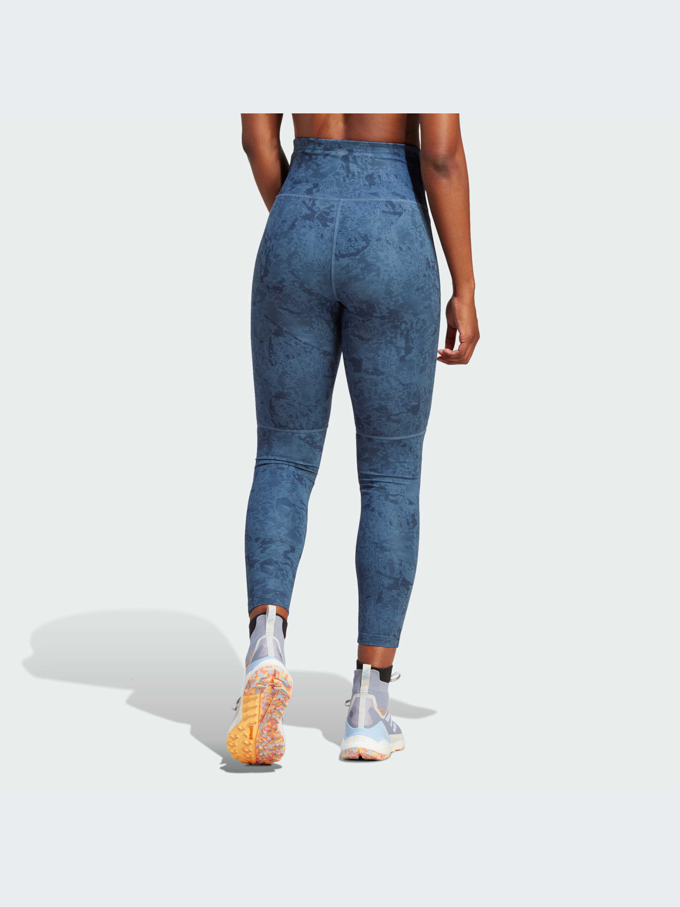 Спортивні леггінси Adidas модель HM4010 Фото