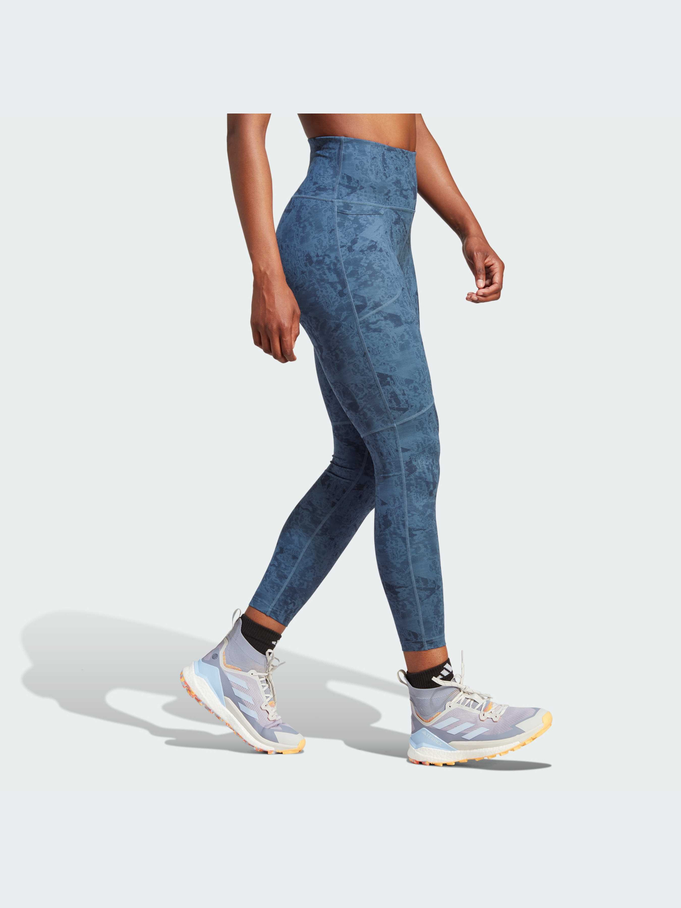 Спортивні леггінси Adidas модель HM4010 Фото