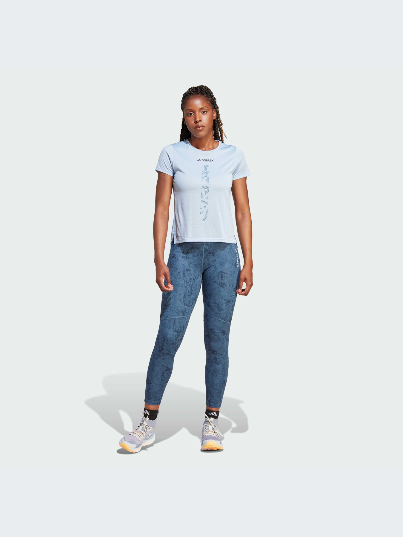 Спортивні леггінси Adidas модель HM4010 Фото