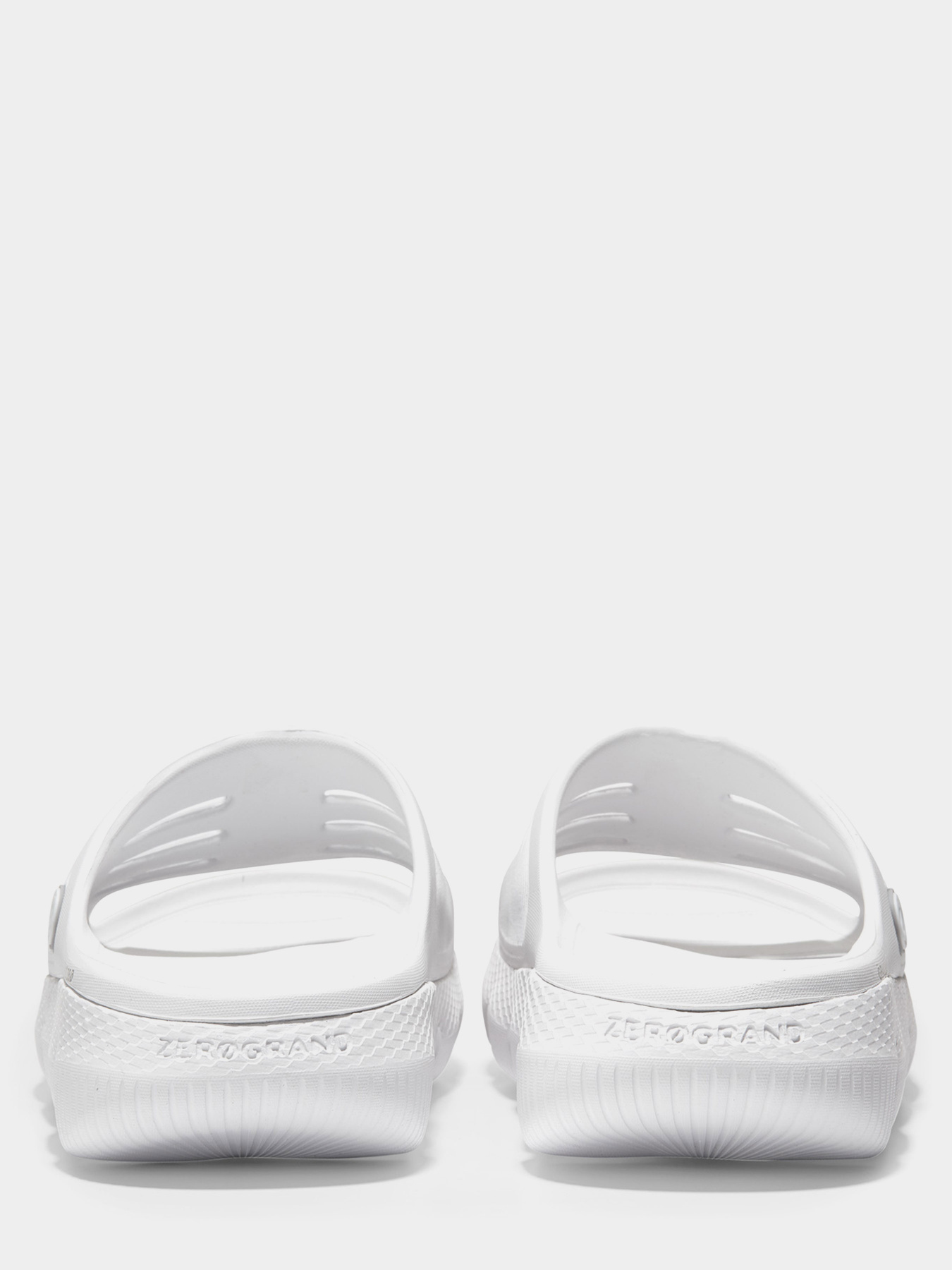 Шлёпанцы Cole Haan модель W22984 Фото