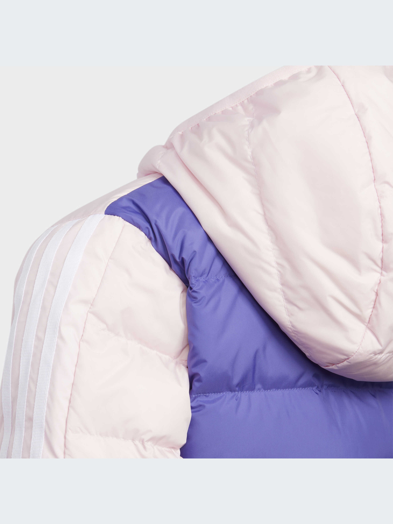 Демісезонна куртка Adidas 3 Stripes модель HM9693 Фото