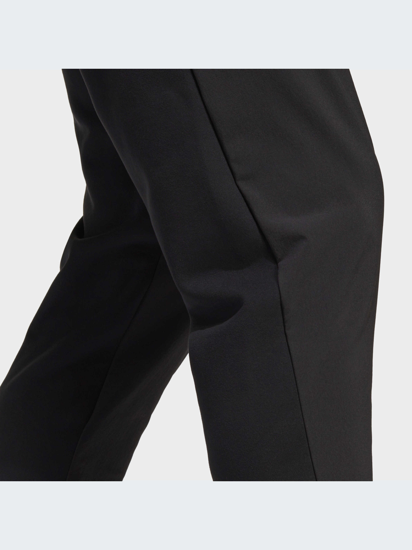 Повсякденні штани Adidas модель IC8017 Фото