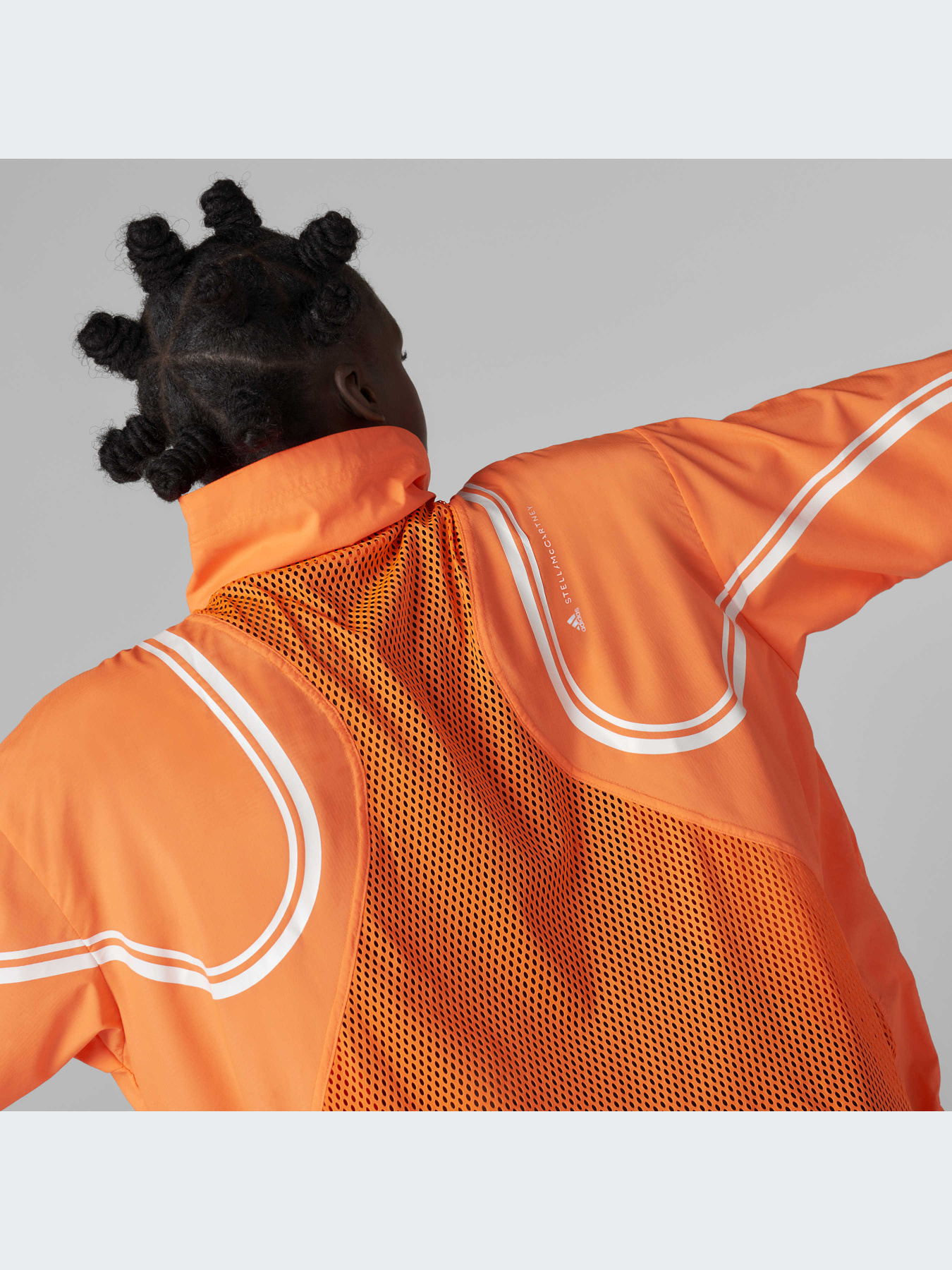 Ветровка Adidas модель HB6079 Фото