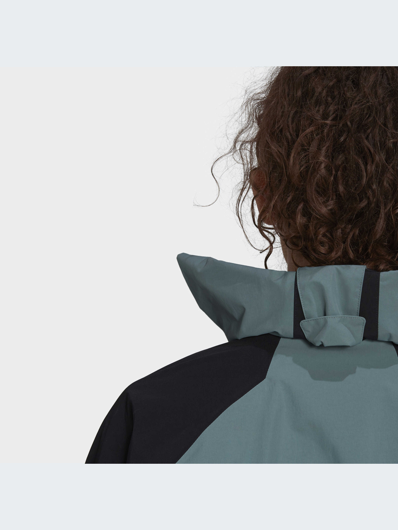 Вітровка Adidas модель GP7212 Фото