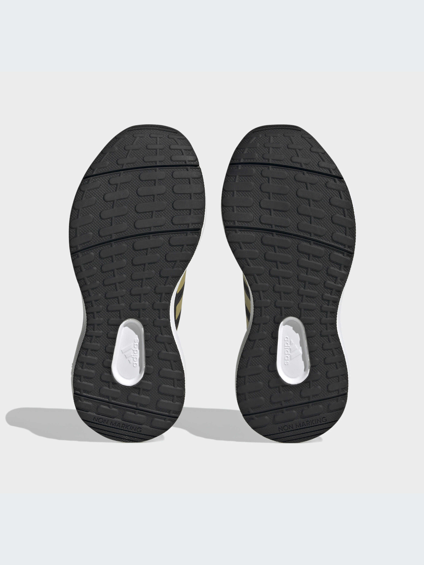 Кроссовки для бега Adidas модель HP5432 Фото