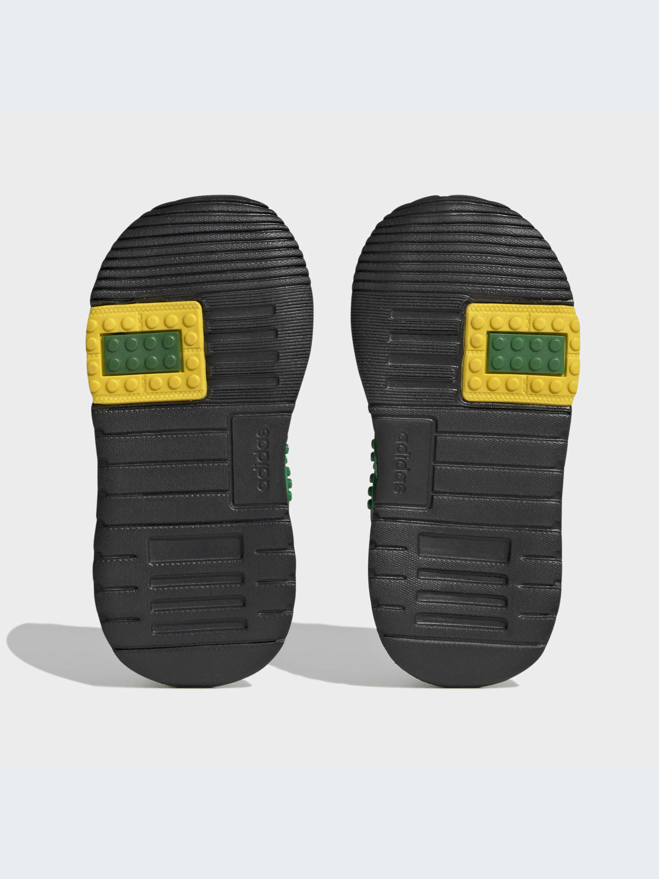 Кросівки Adidas модель HQ1321 Фото