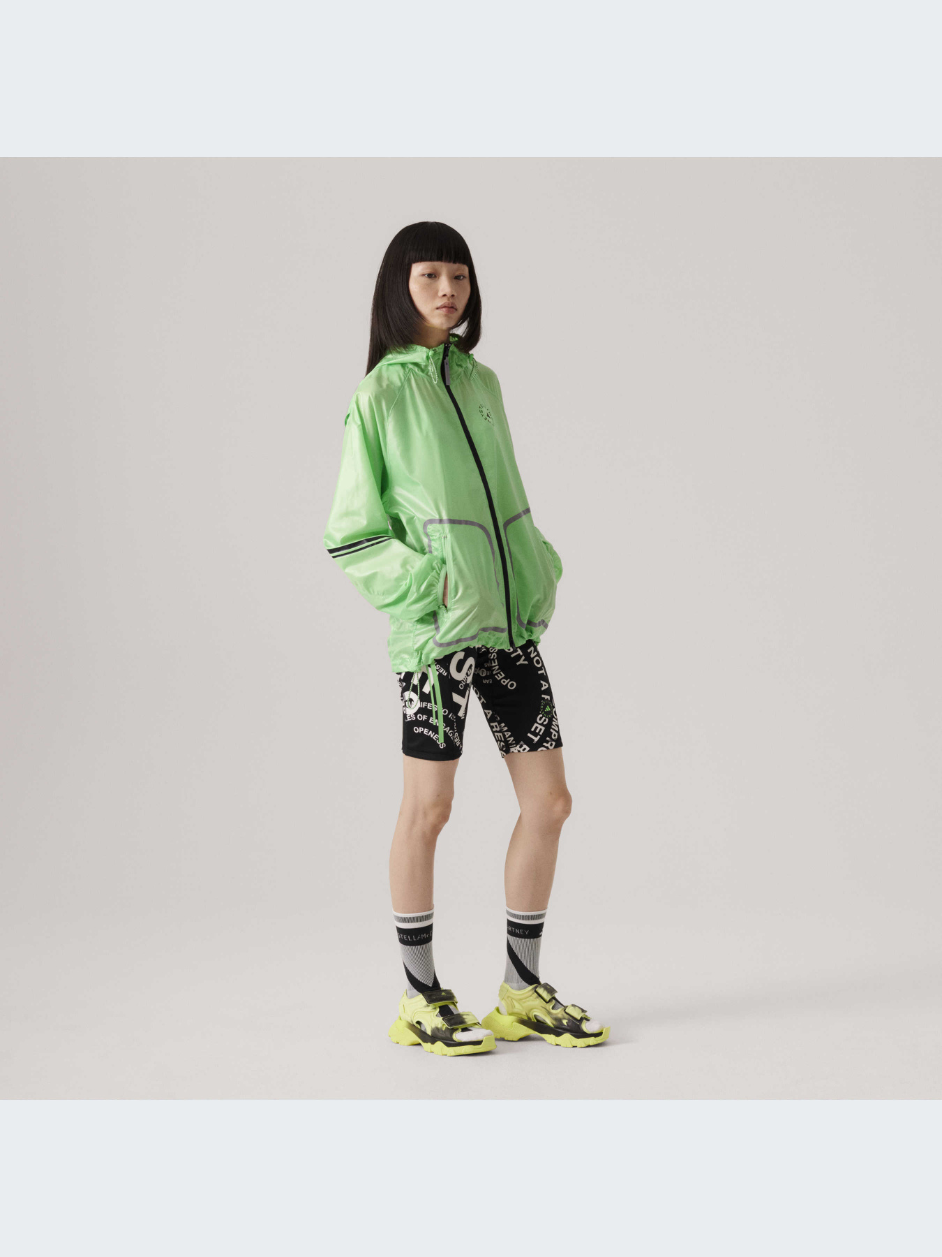 Ветровка Adidas модель HR2213 Фото