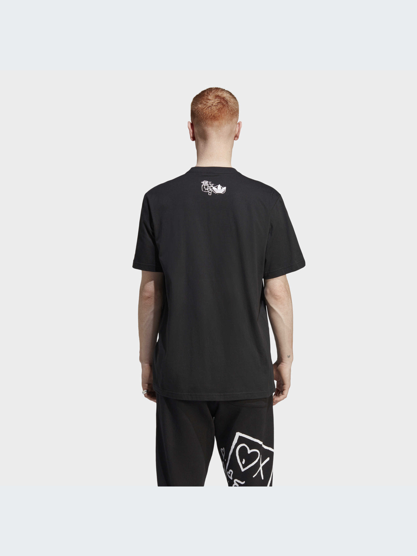 Футболка Adidas Graphics модель IC5737 Фото