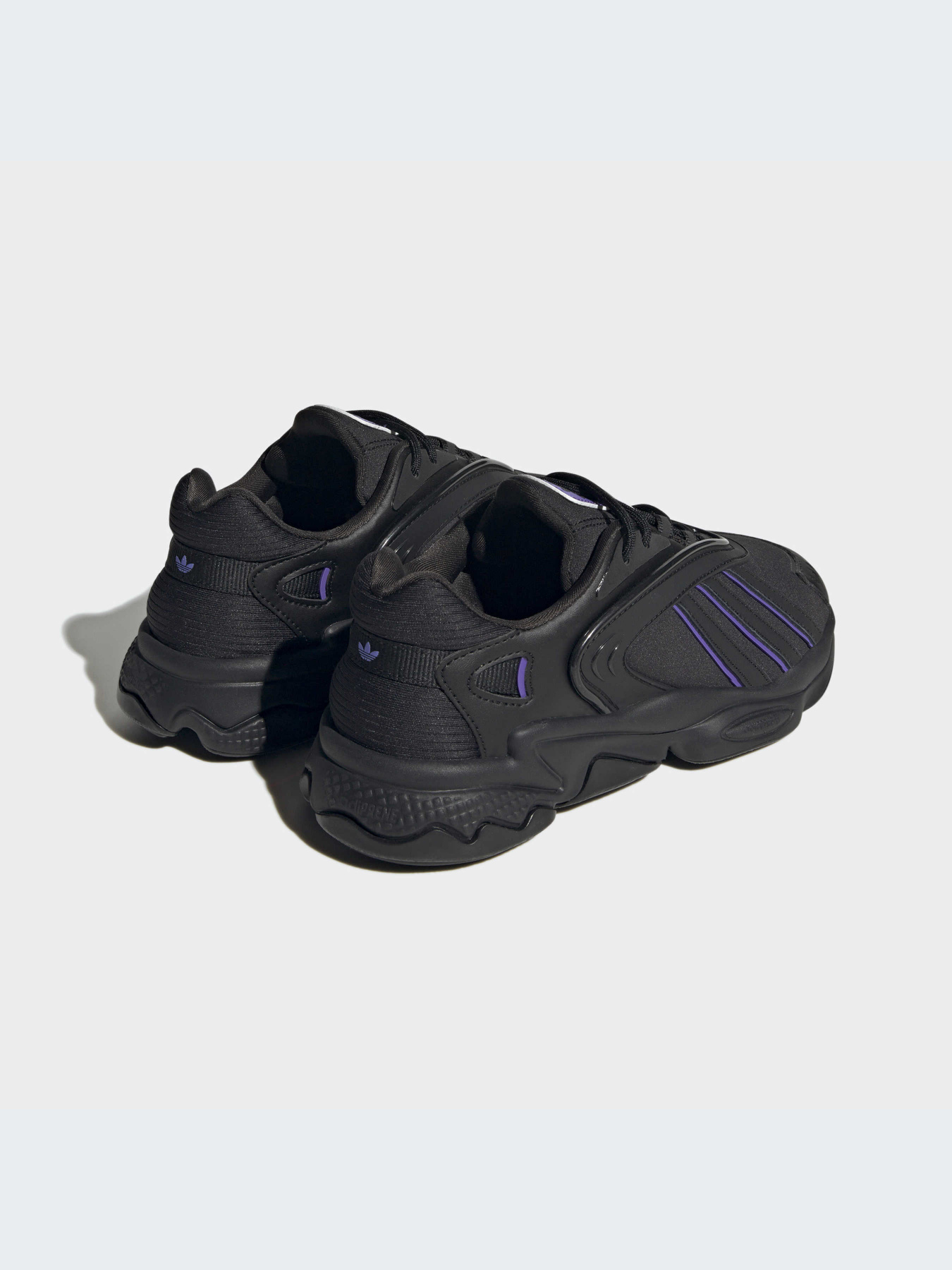 Кросівки повсякденні Adidas Ozweego модель HQ4473 Фото