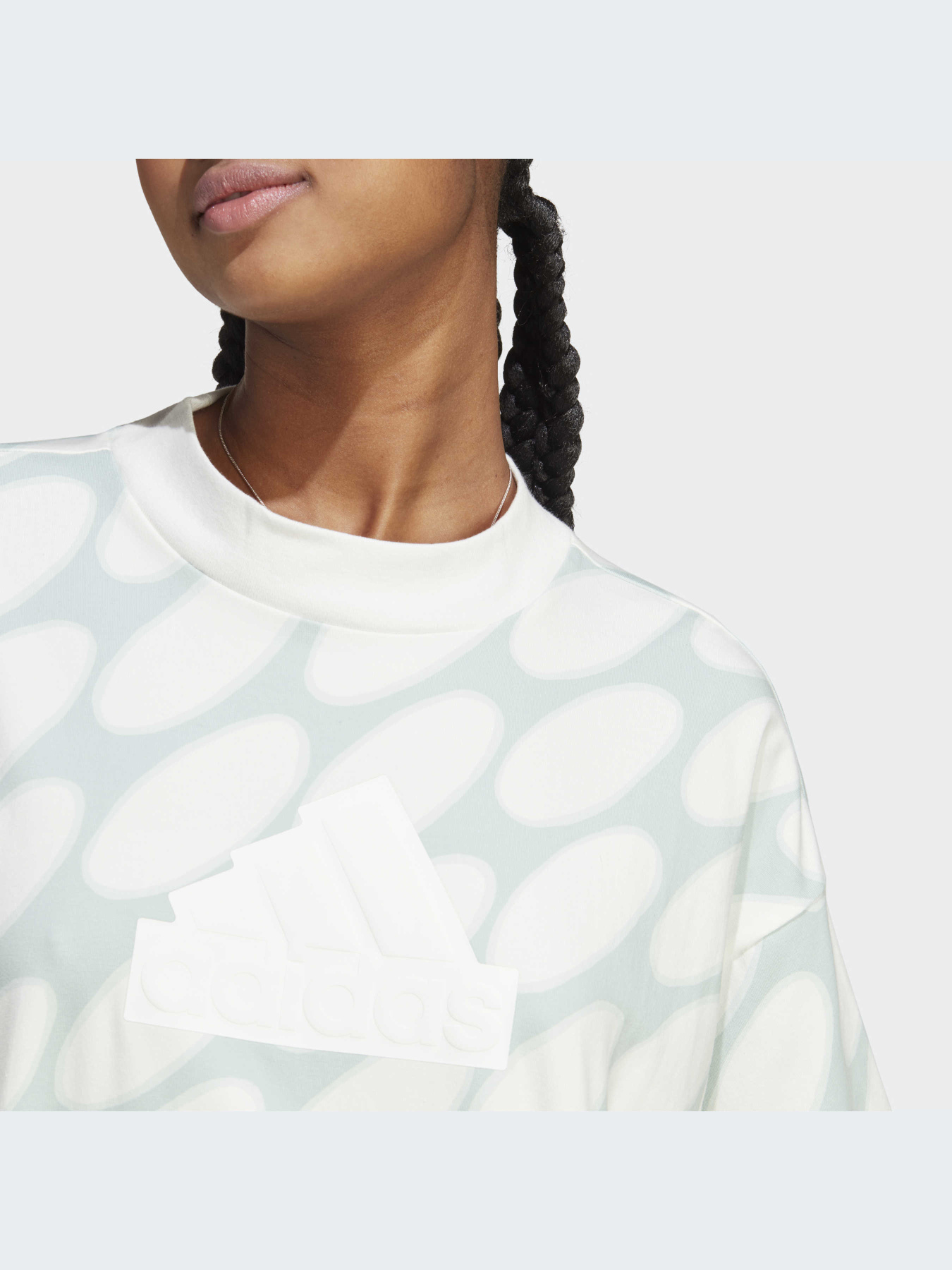 Футболка Adidas модель HR8174 Футболка Adidas модель HR8174 Фото