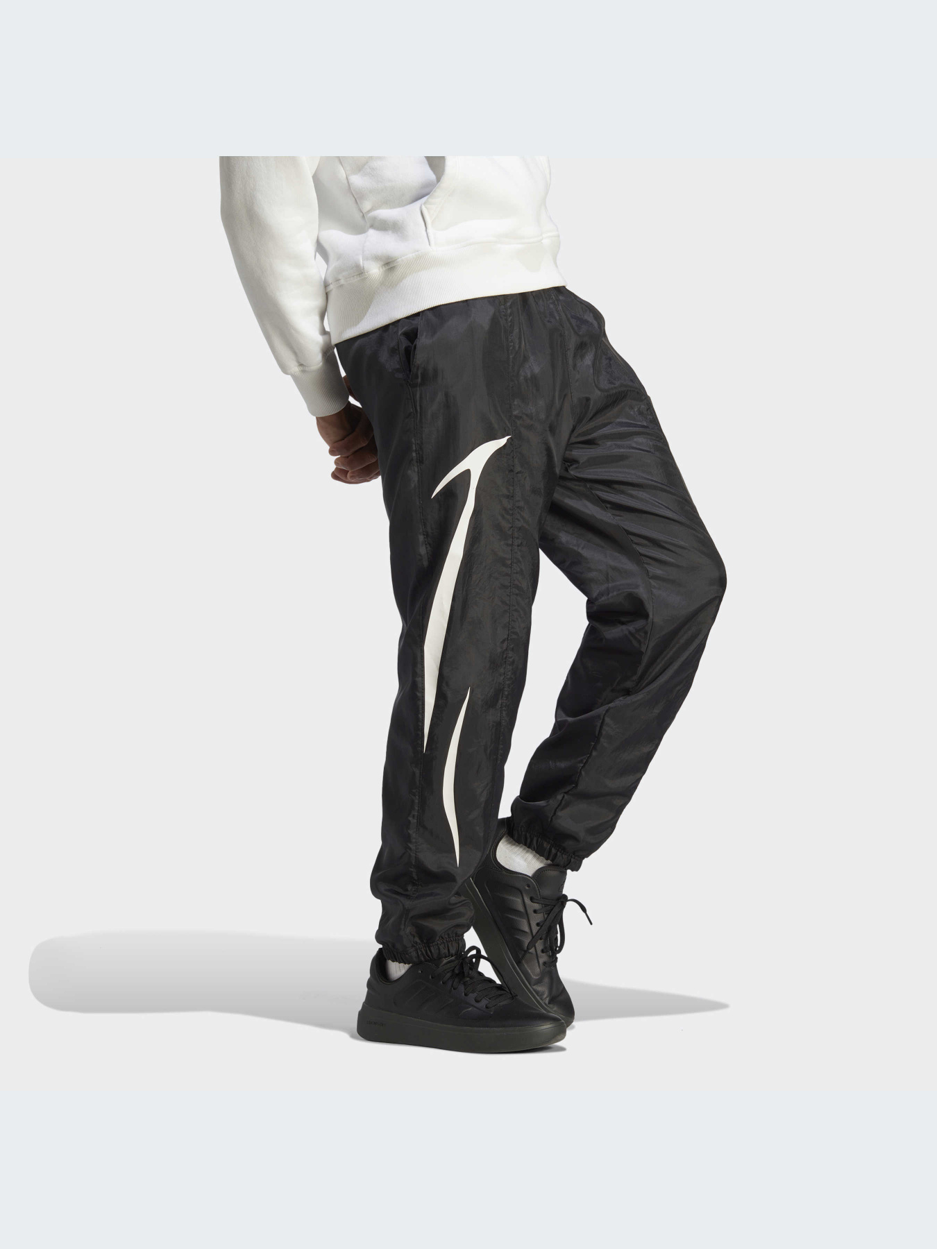 Спортивні штани Adidas модель IC3687 Фото