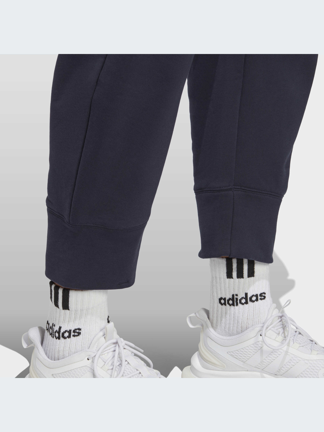 Спортивні штани Adidas модель HR6978 Фото