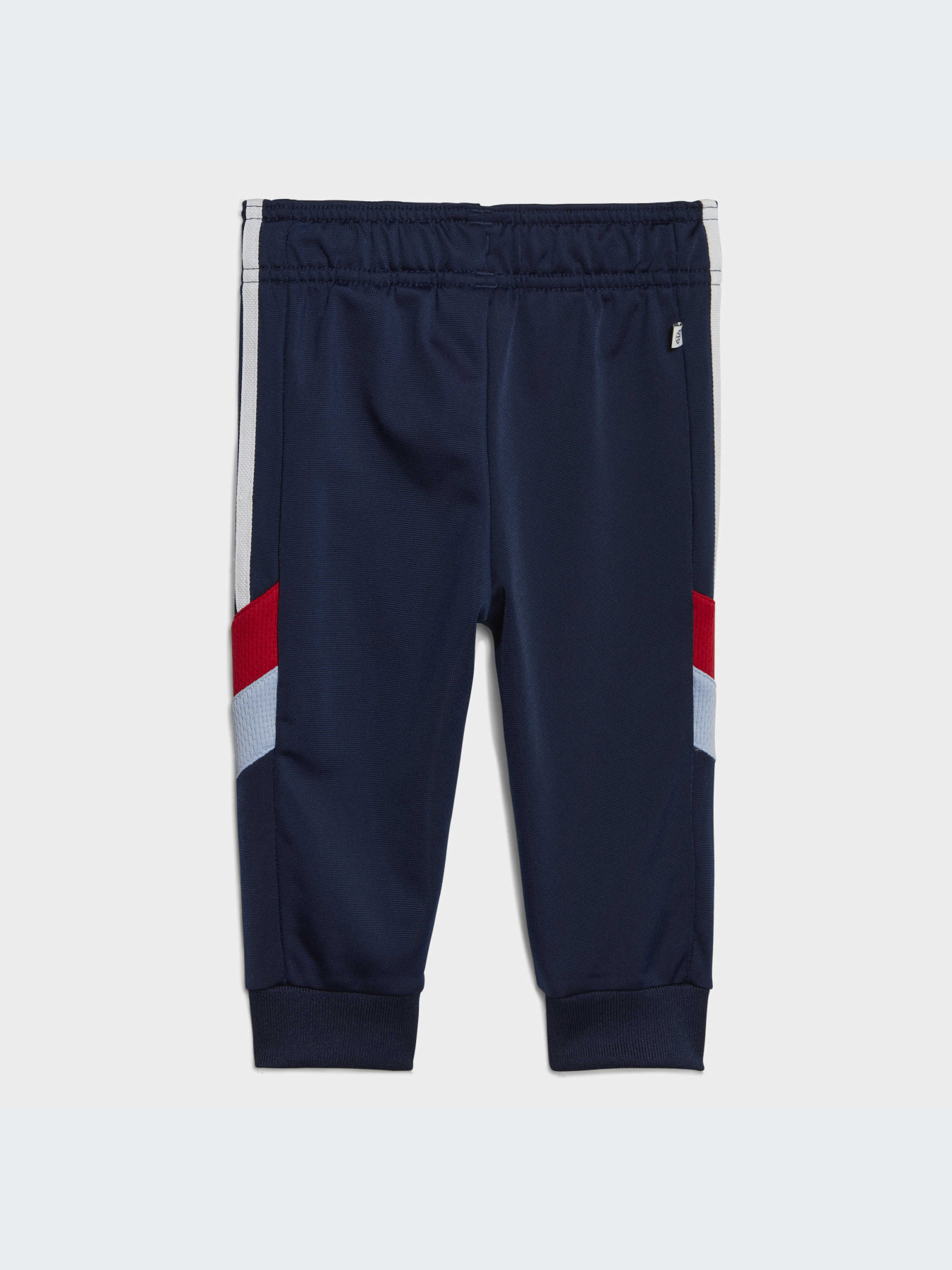 Спортивний костюм Adidas модель IC0017 Спортивний костюм Adidas модель IC0017 Фото