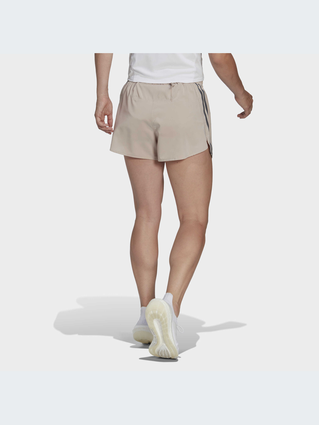 Шорты спортивные Adidas модель HM4312 Фото