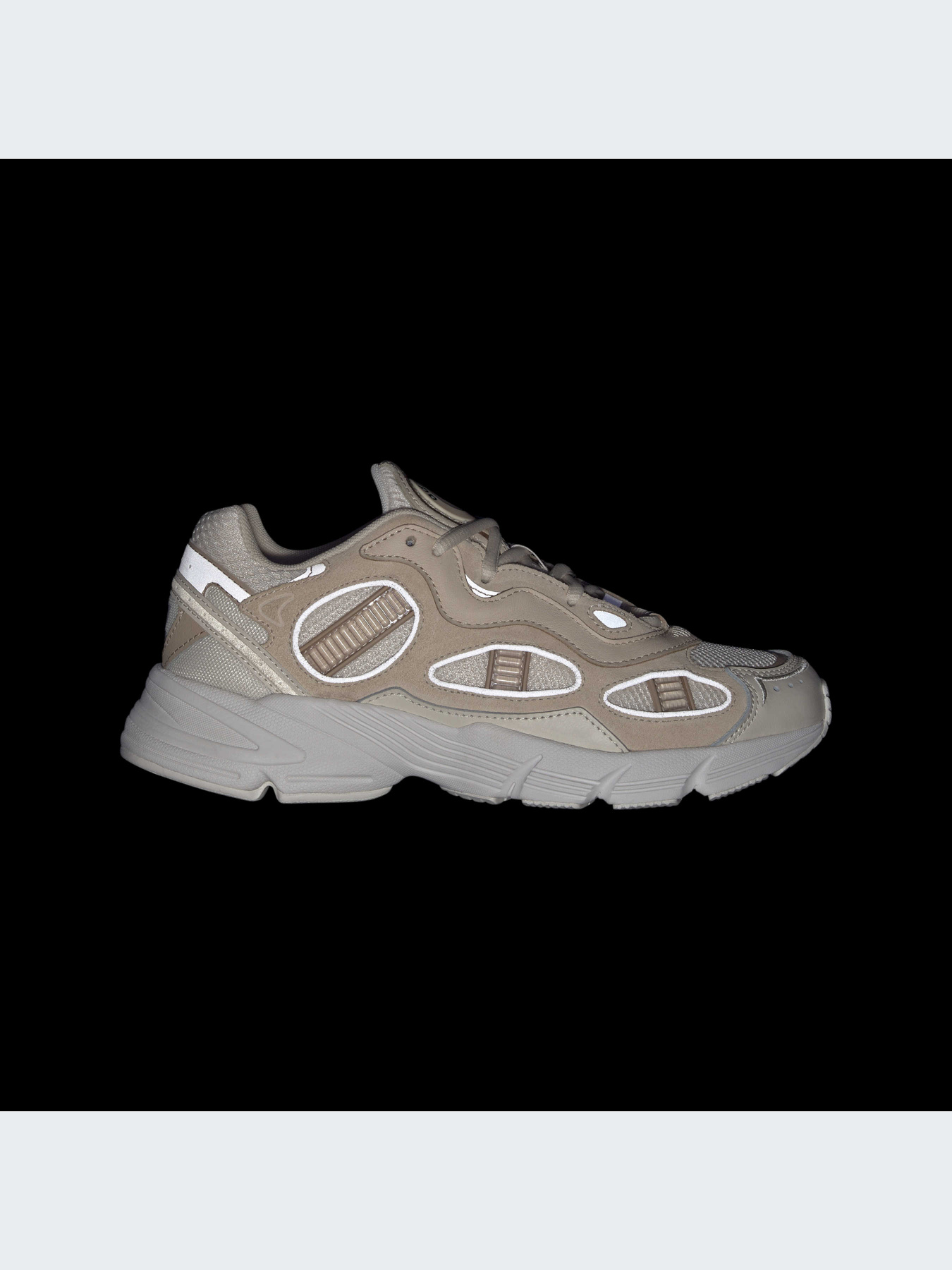 Кросівки Adidas модель GY2597 Фото