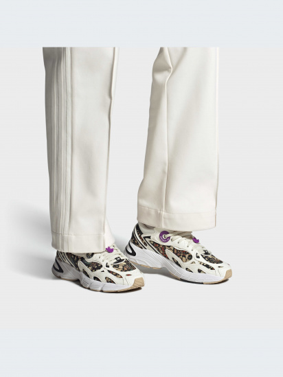 Кросівки adidas модель HP6363 — фото - INTERTOP