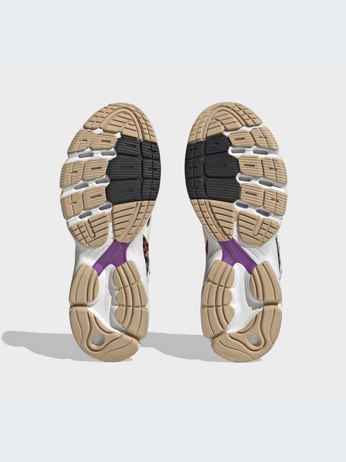 Кросівки повсякденні Adidas модель HP6363 Фото